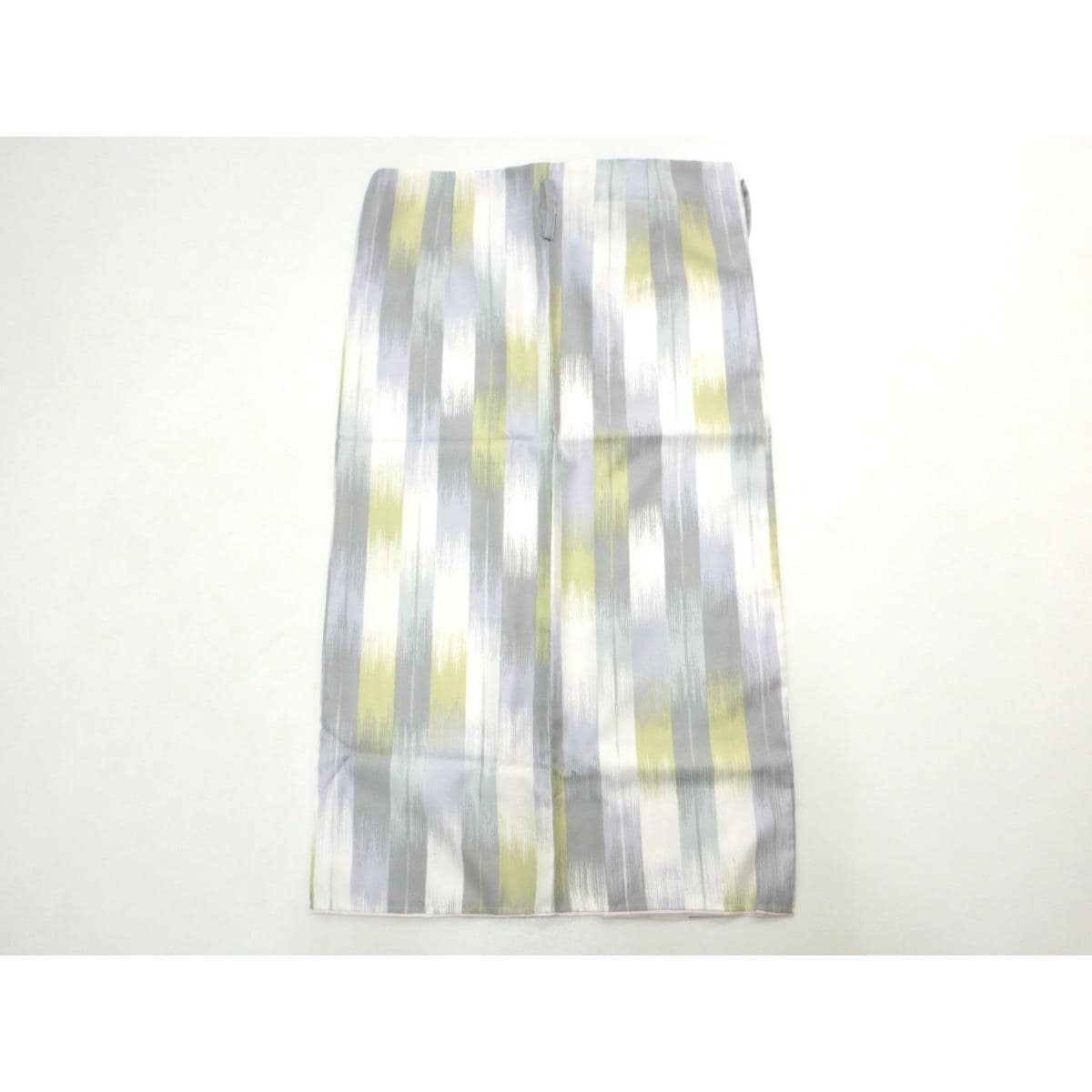 【新品】化繊　二部式　Ｍサイズ