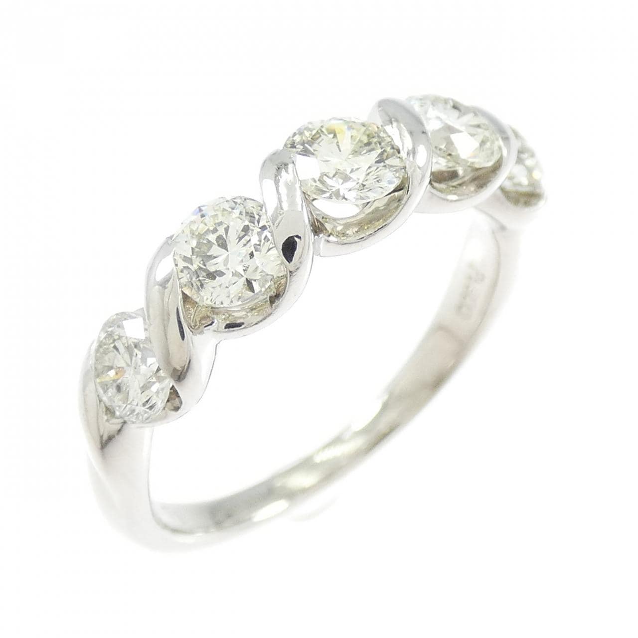 PT900 ダイヤモンド リング 1.00CT