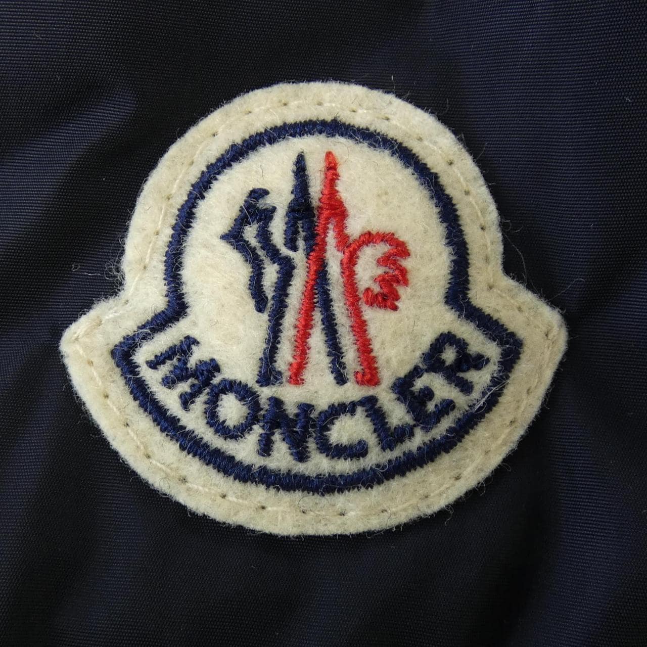モンクレール MONCLER NESEA ダウンジャケット