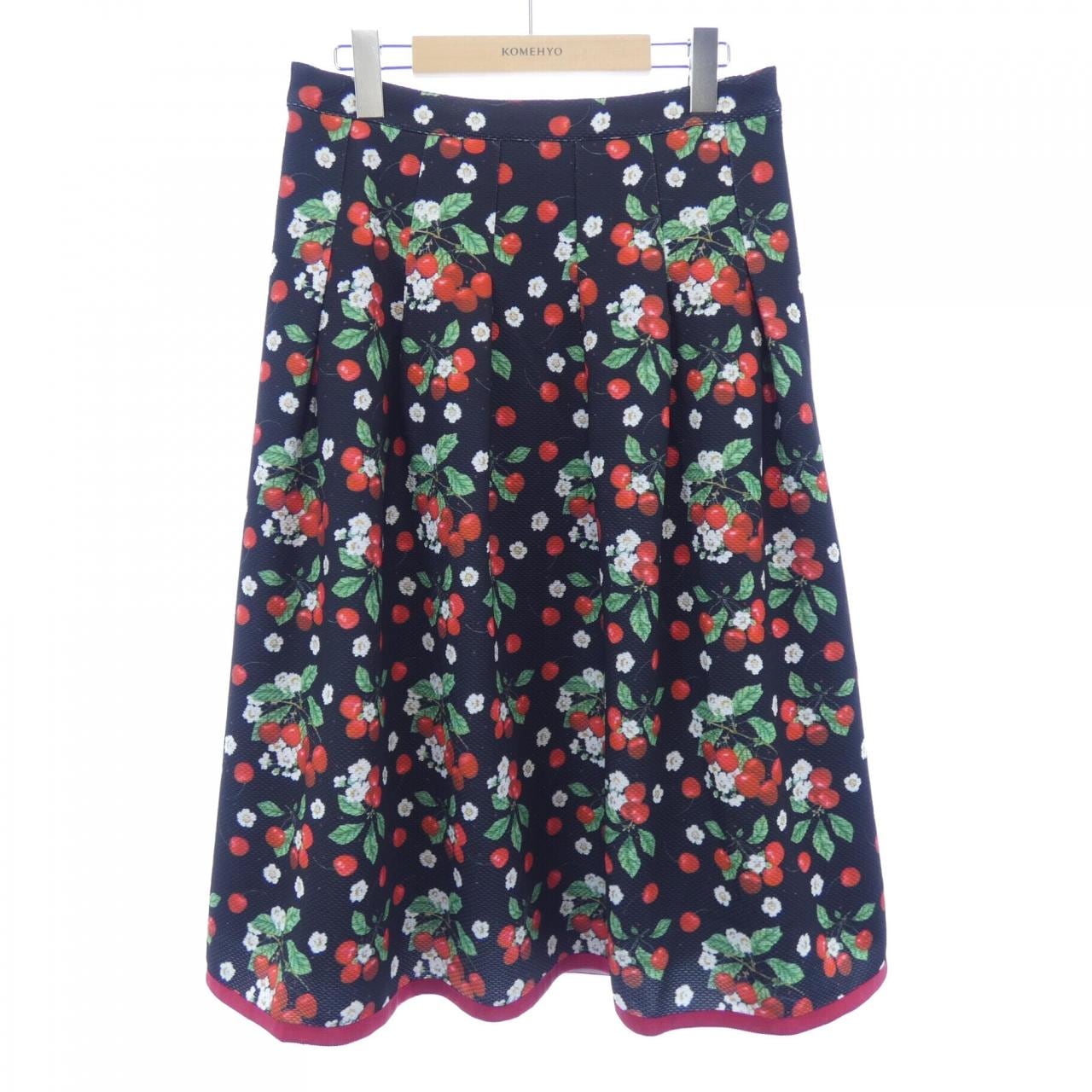 スーパービューティー SUPER BEAUTY スカート