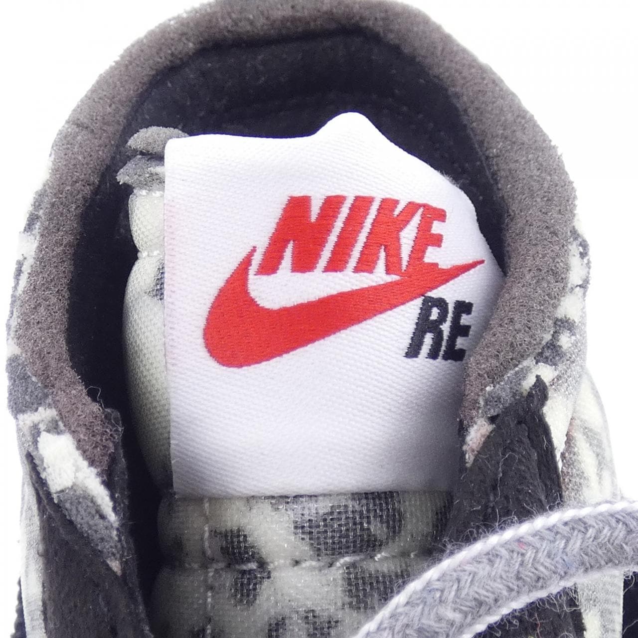 ナイキ NIKE CZ3589-001 スニーカー