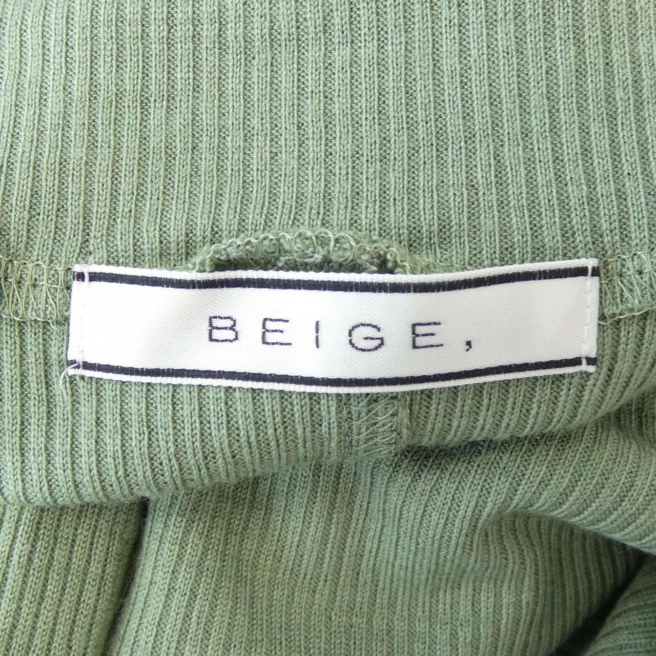 ベイジュ BEIGE. 250-5 トップス