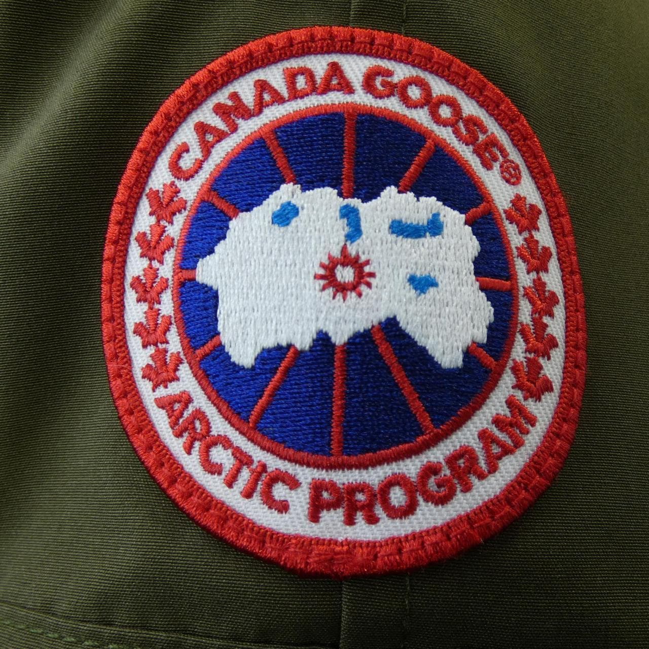 カナダグース CANADA GOOSE ダウンジャケット