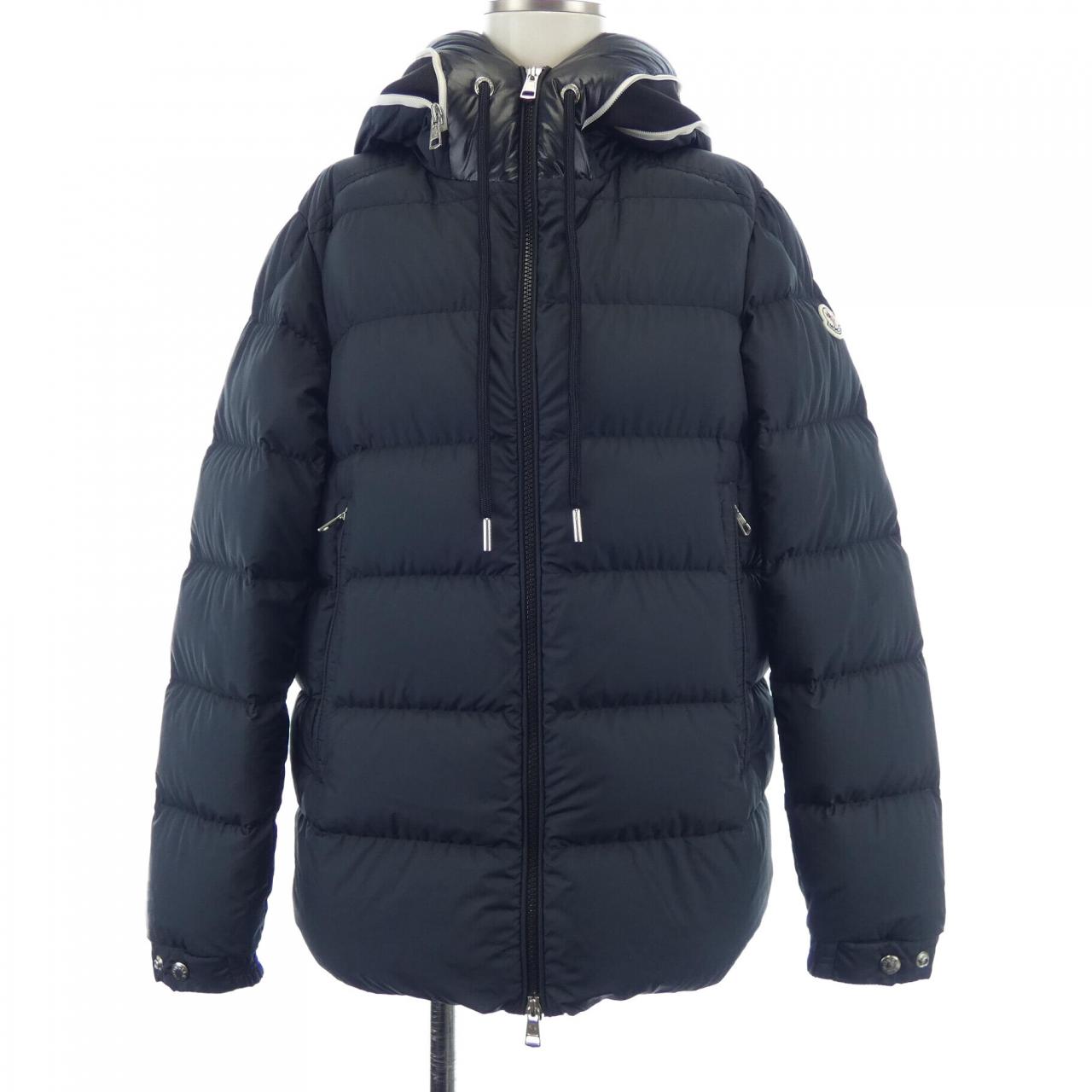 モンクレール MONCLER ダウンジャケット