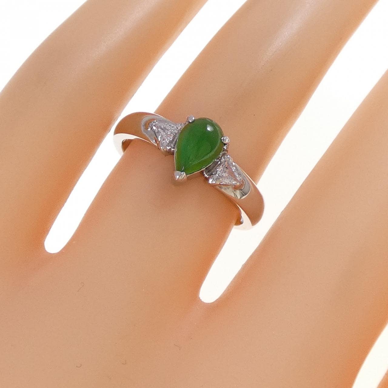 PT900 ヒスイ リング 0.58CT