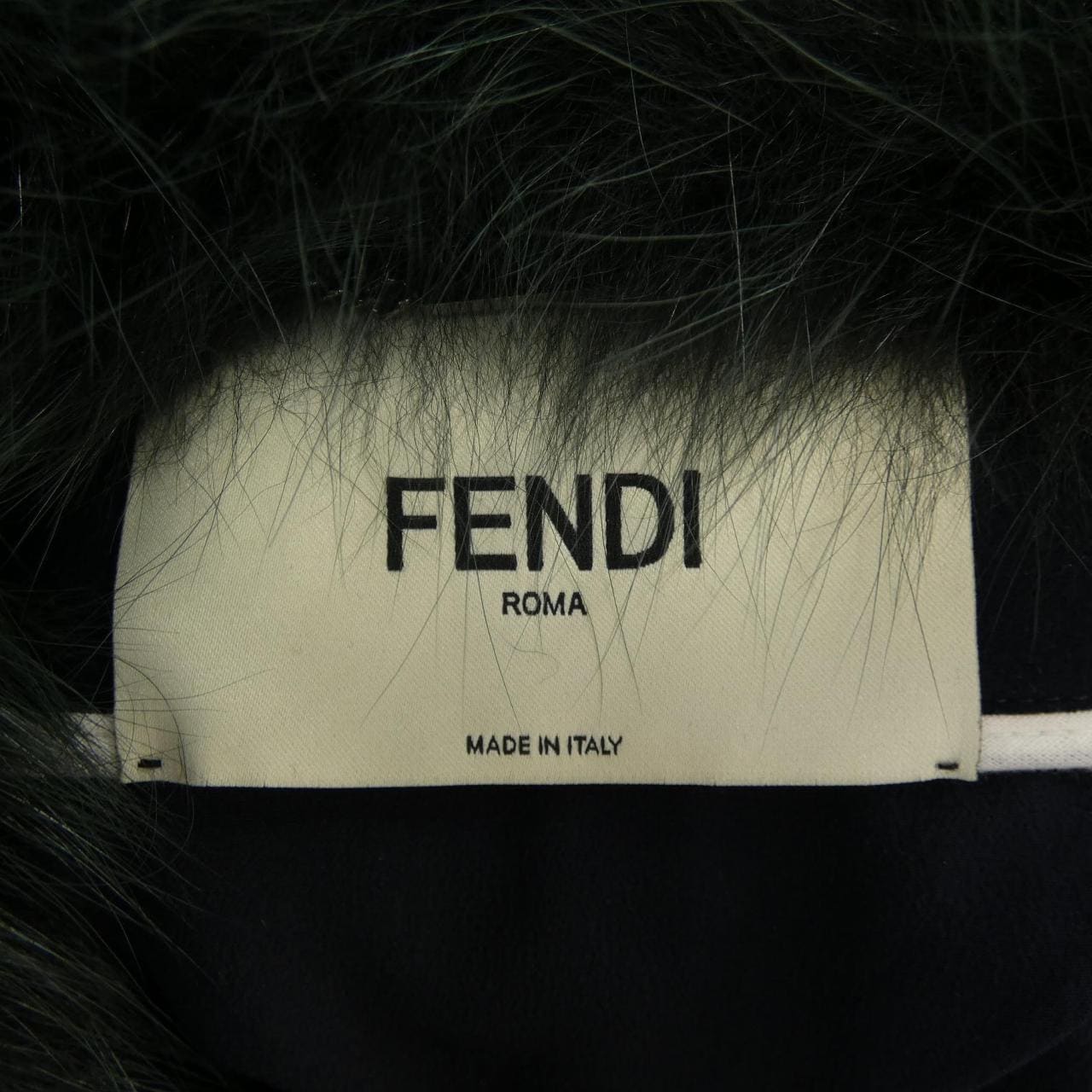 フェンディ FENDI FF8246 6BZ コート