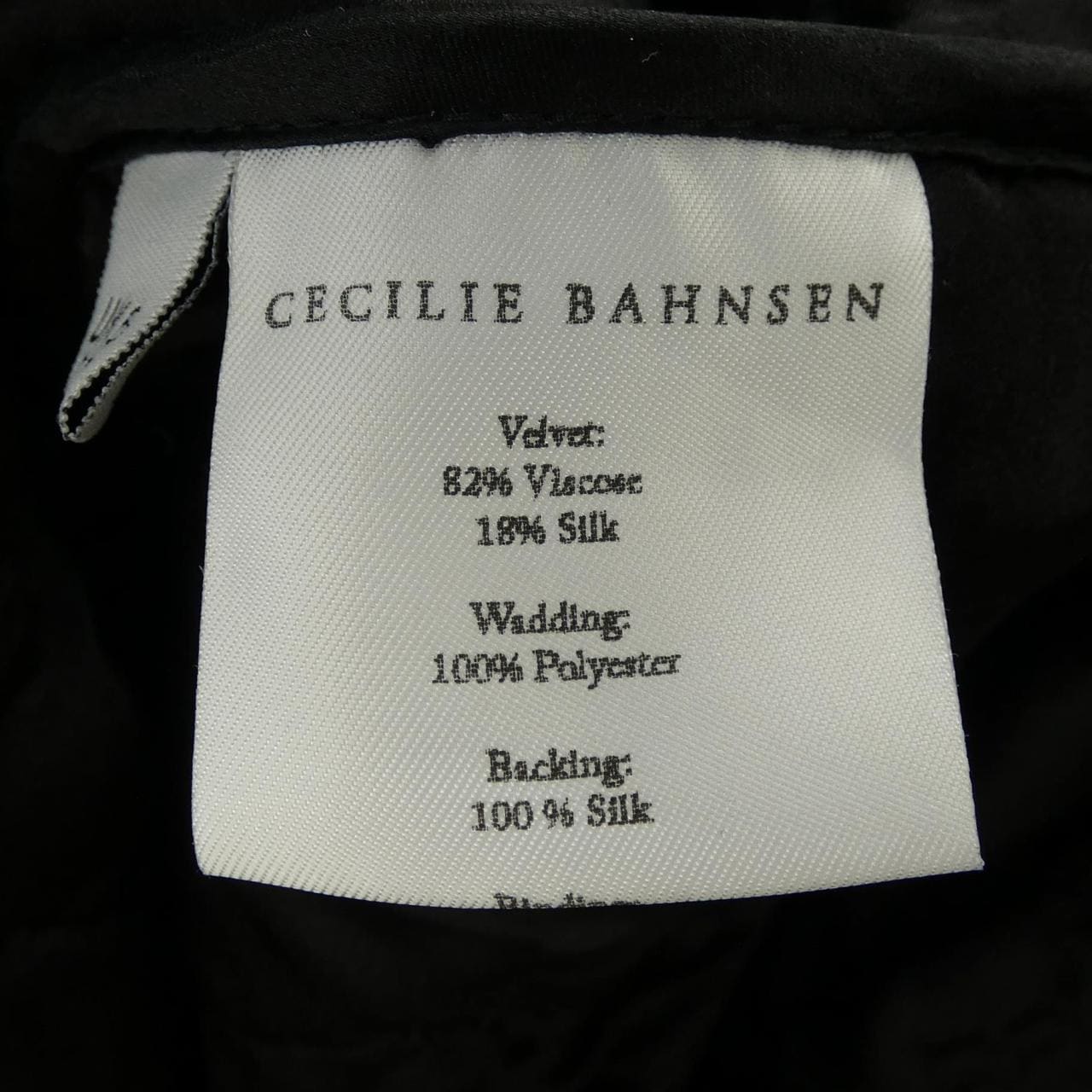 セシリーバンセン CECILIE BAHNSEN スカート