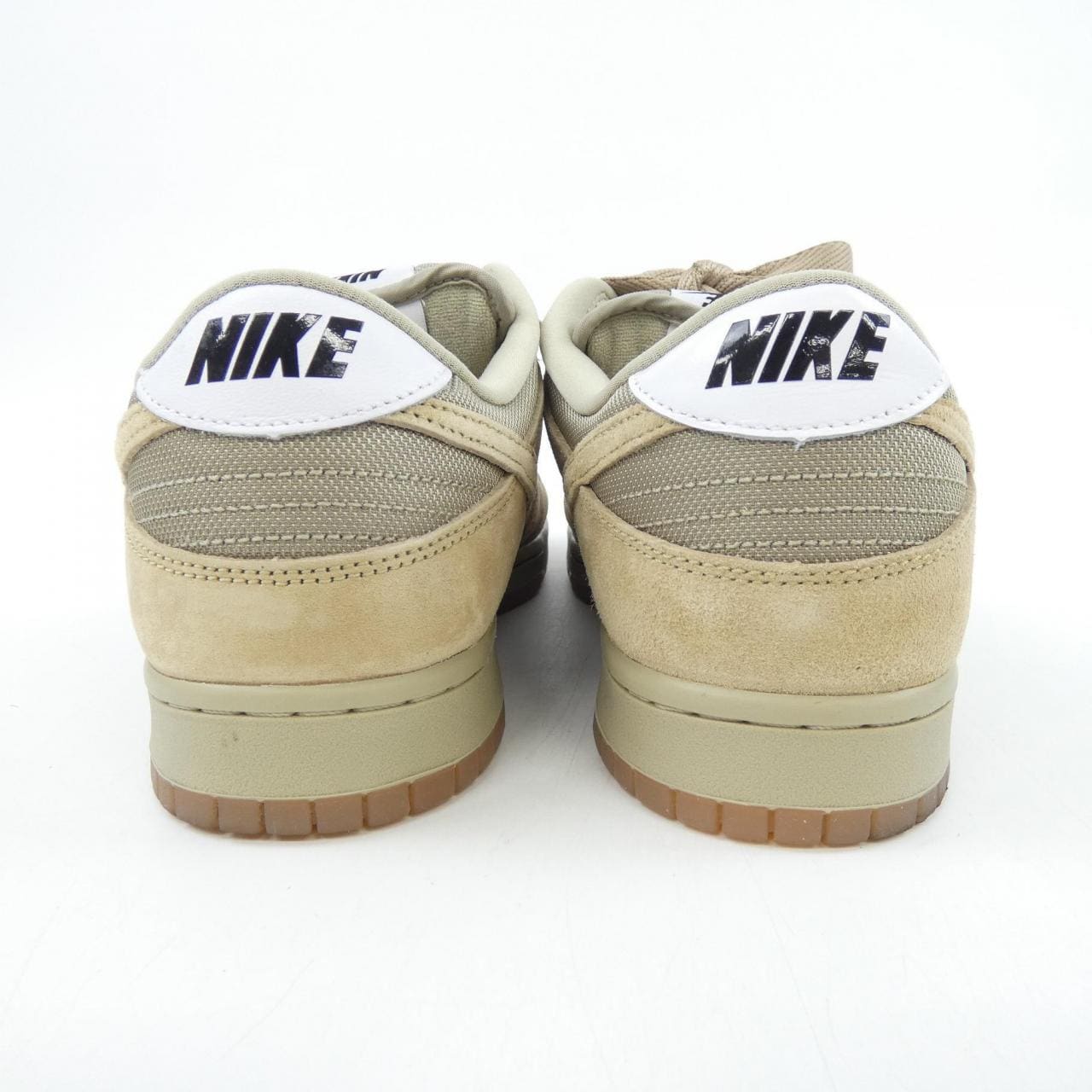 ナイキ NIKE HJ0367-200 スニーカー