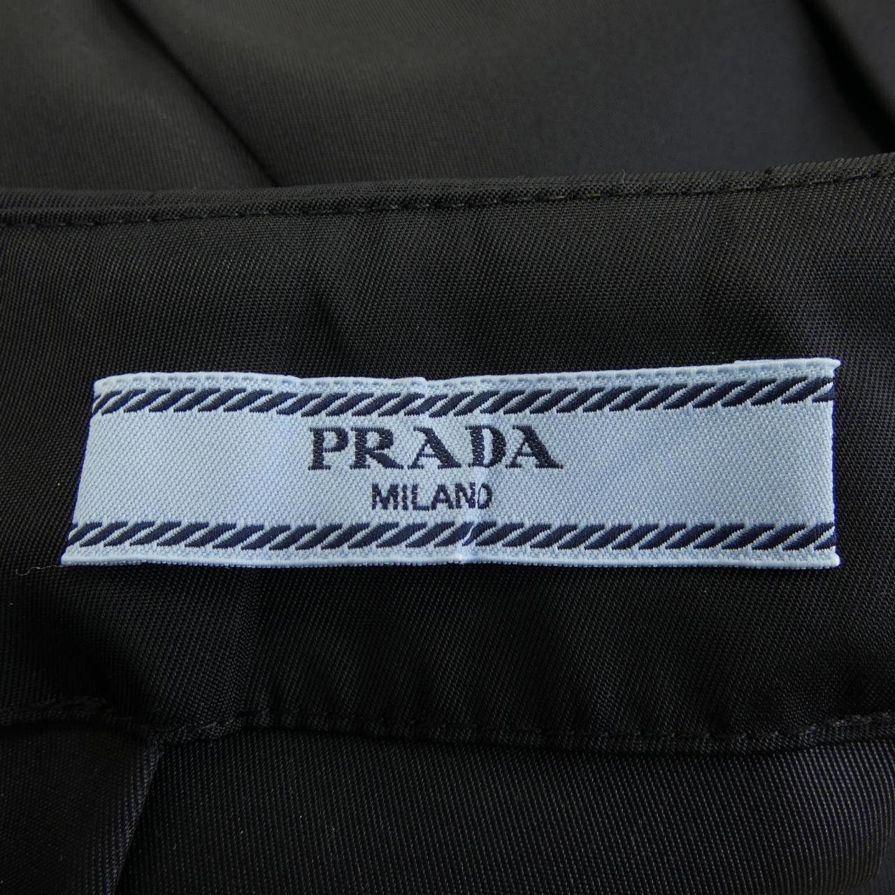 プラダ PRADA RE-NYLON プリーツ ミニスカート トライアングルロゴ 21H922 S222 1WQ8 スカート