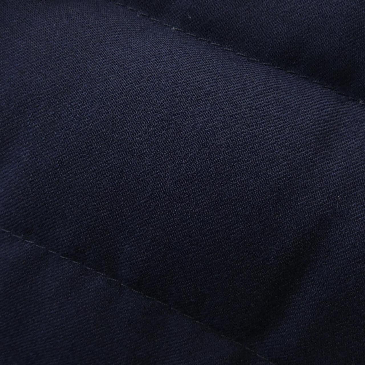 モンクレール MONCLER ダウンジャケット