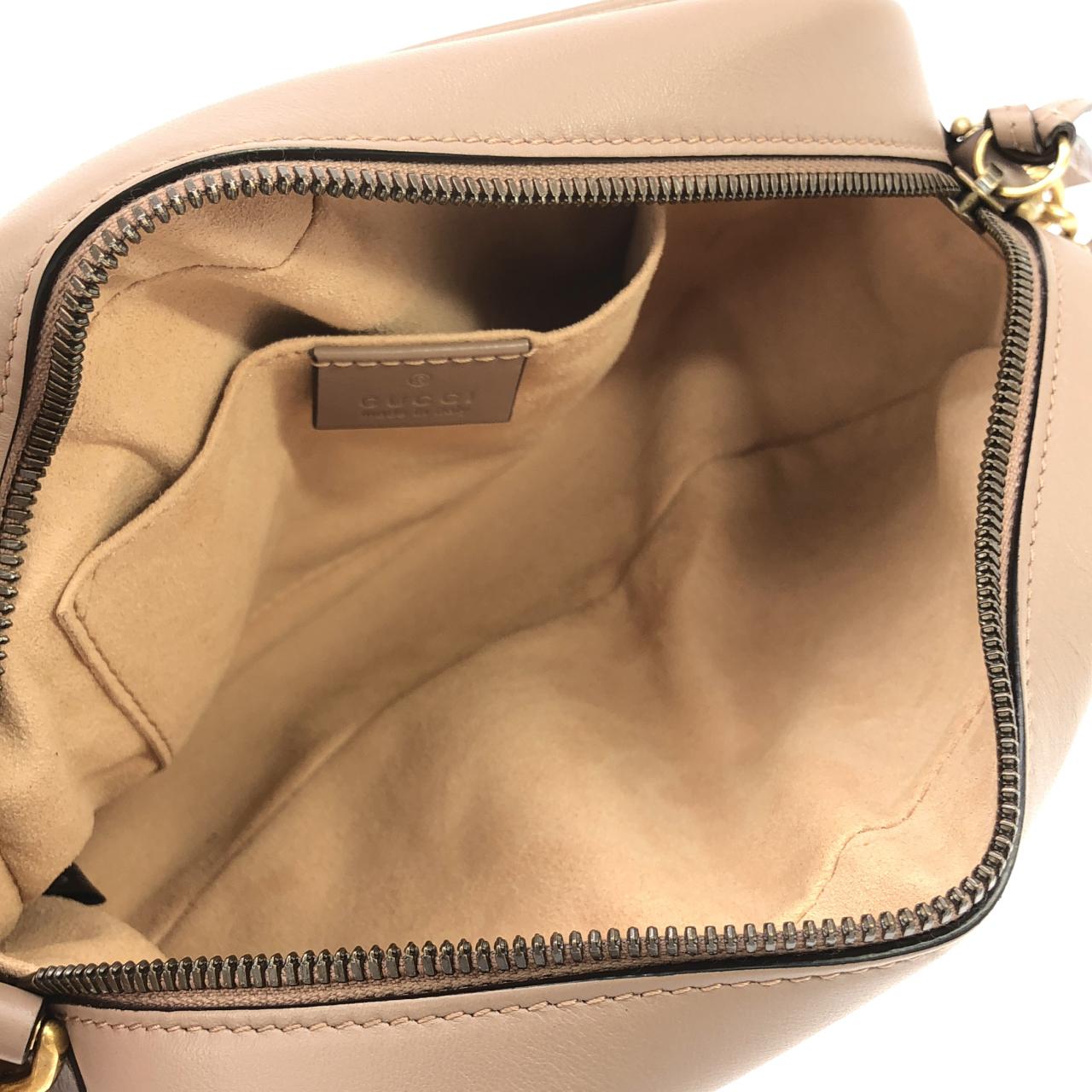 グッチ GG MARMONT 447632 DTD1T ショルダーバッグ