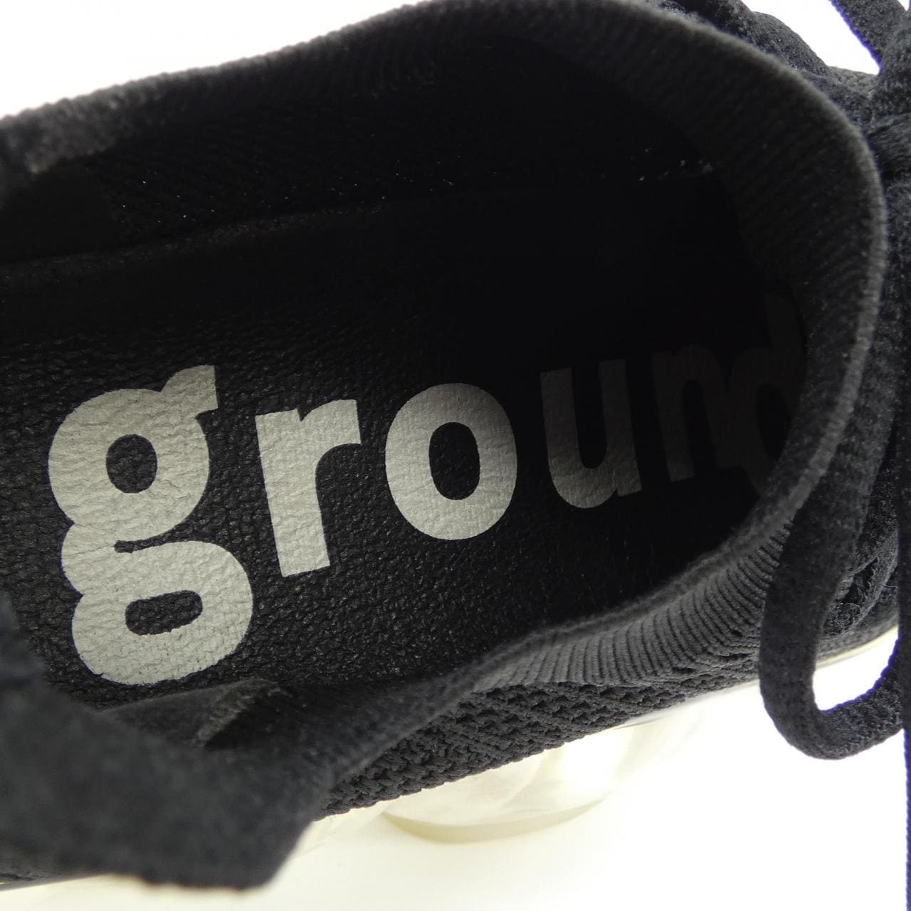 GROUNDS スニーカー
