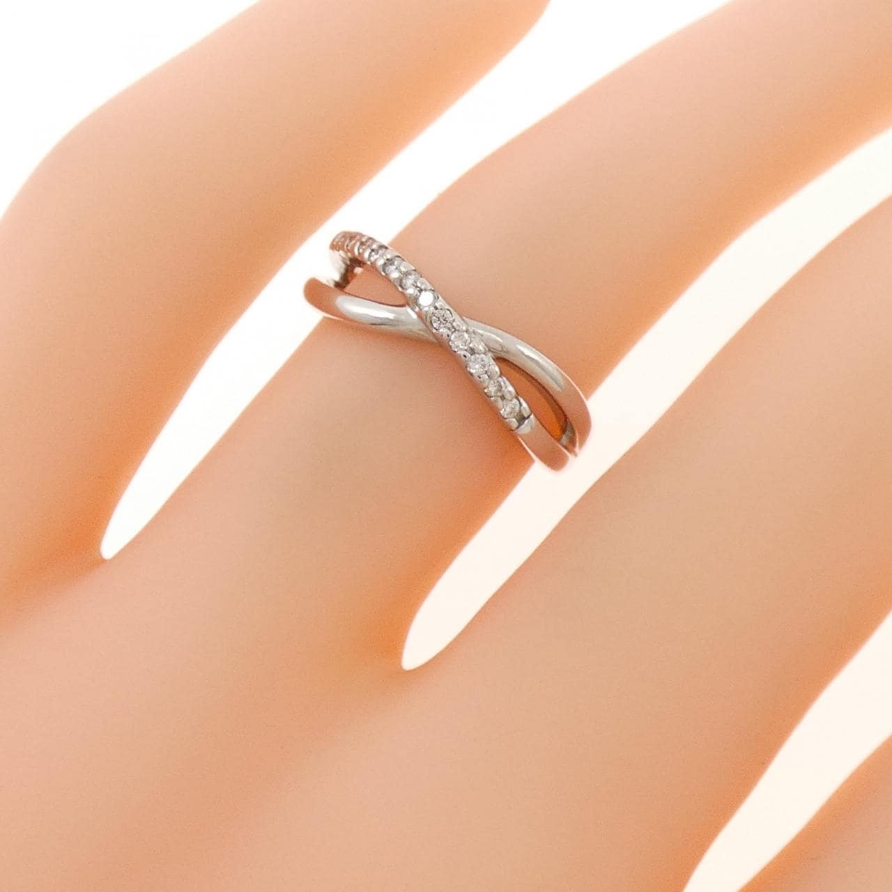 K10WG ダイヤモンド リング 0.10CT