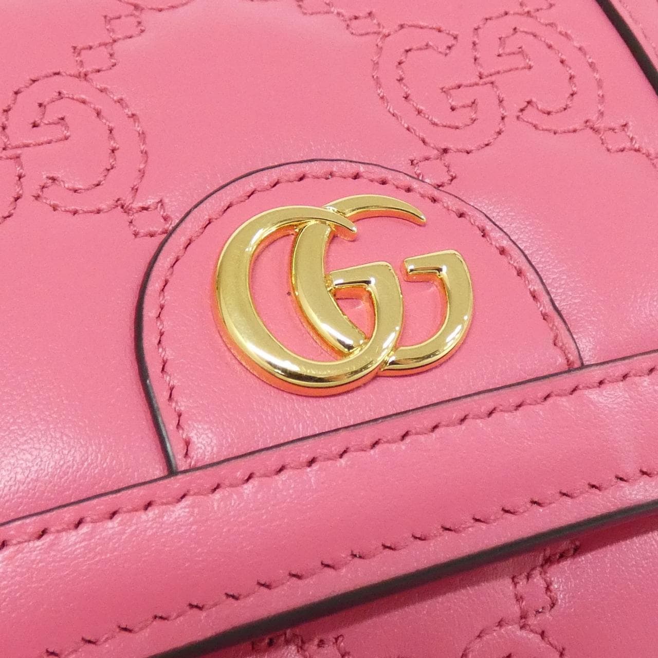 グッチ 723799 UM8IG 財布