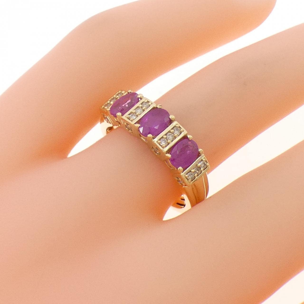 ジーエスティービー ルビー リング 0.90CT