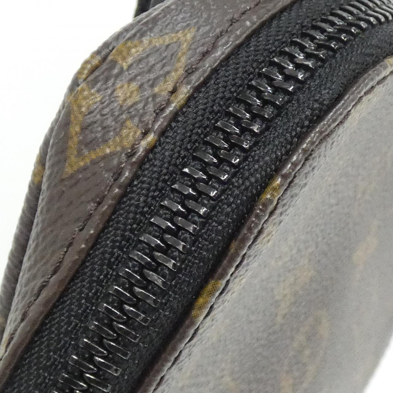 ルイヴィトン モノグラム マカサー アヴェニュー スリングバッグ M45897 ショルダーバッグ