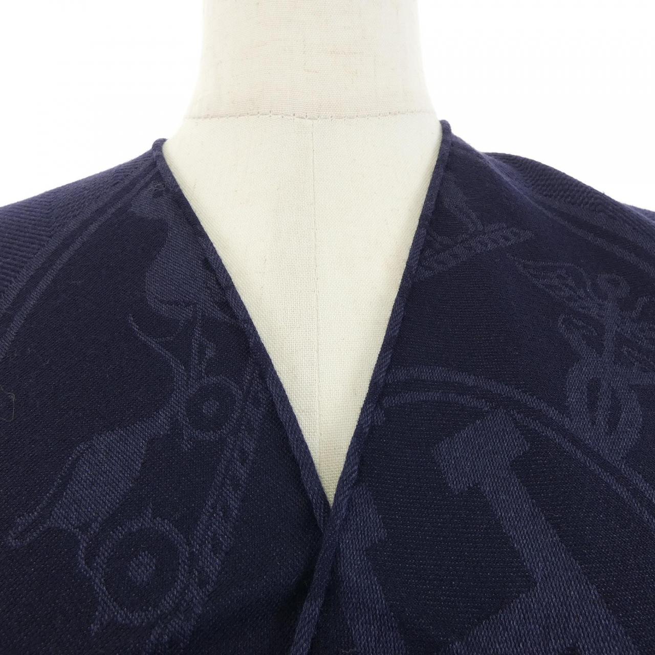 エルメス HERMES NEW LIBRIS H782494S　ニューリブリス ケープ