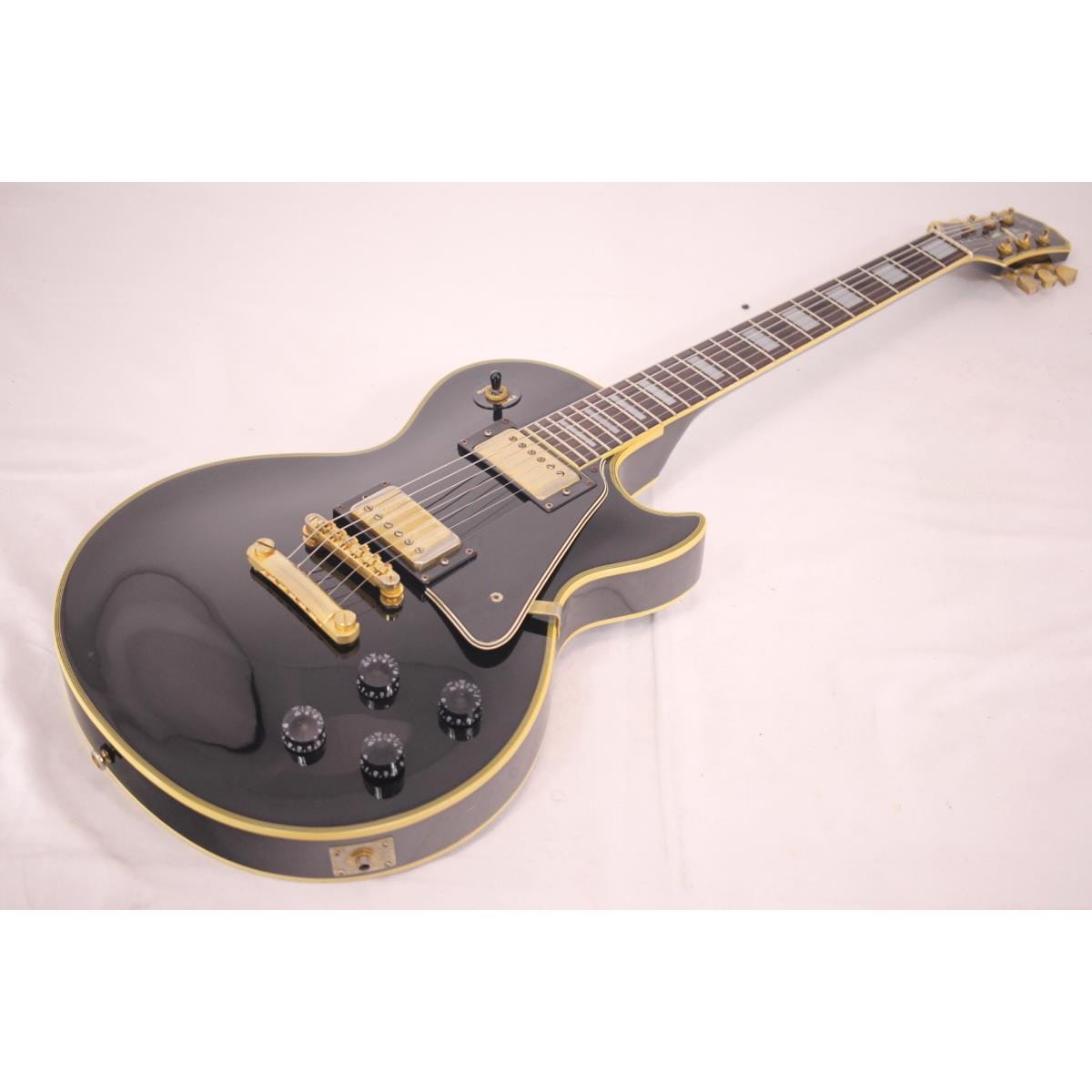 ＥＰＩＰＨＯＮＥ　ＬＥＳ　ＰＡＵＬ　ＣＵＳＴＯＭ