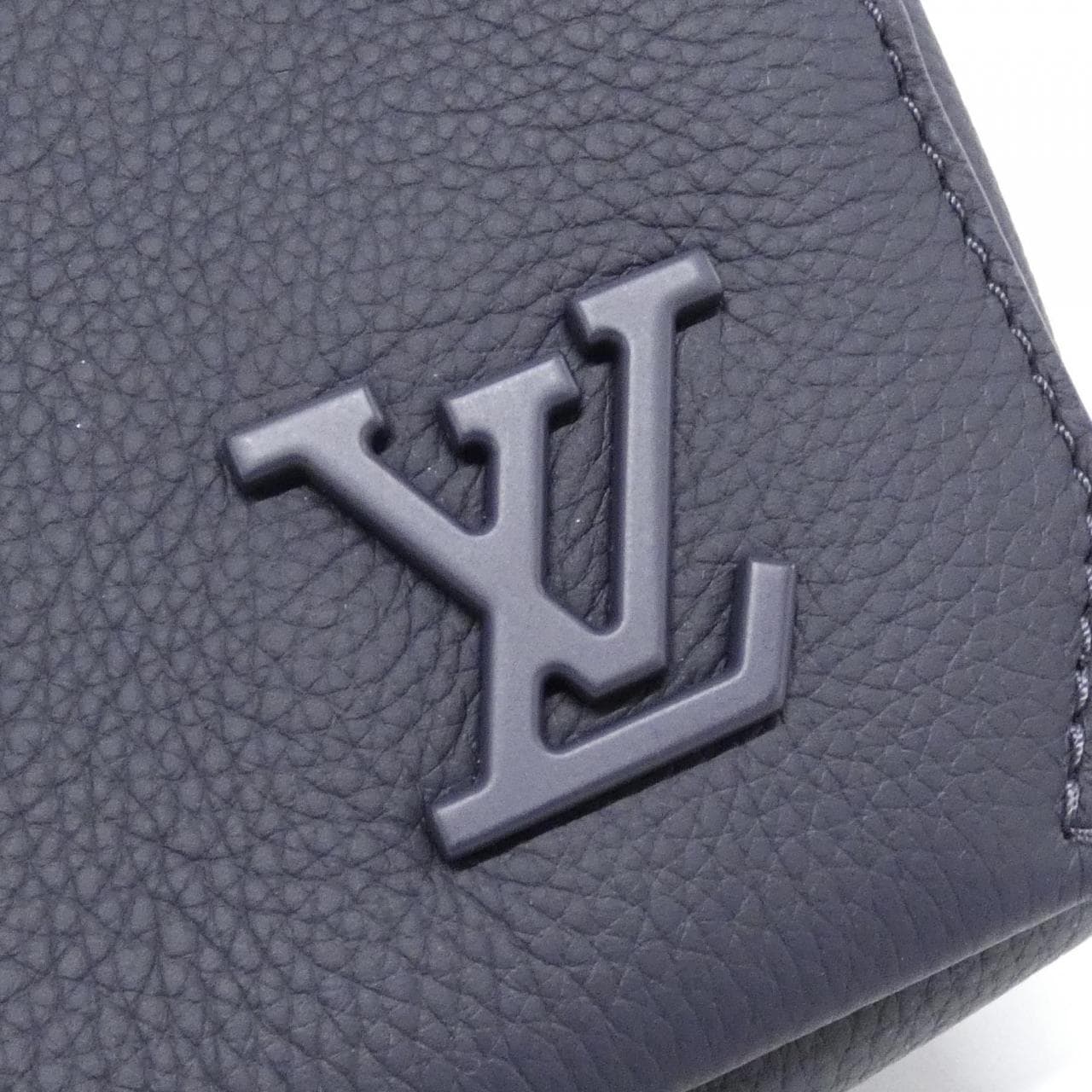 LOUIS VUITTON LV Aerogram Takeoff邮差包 M11599 单肩包