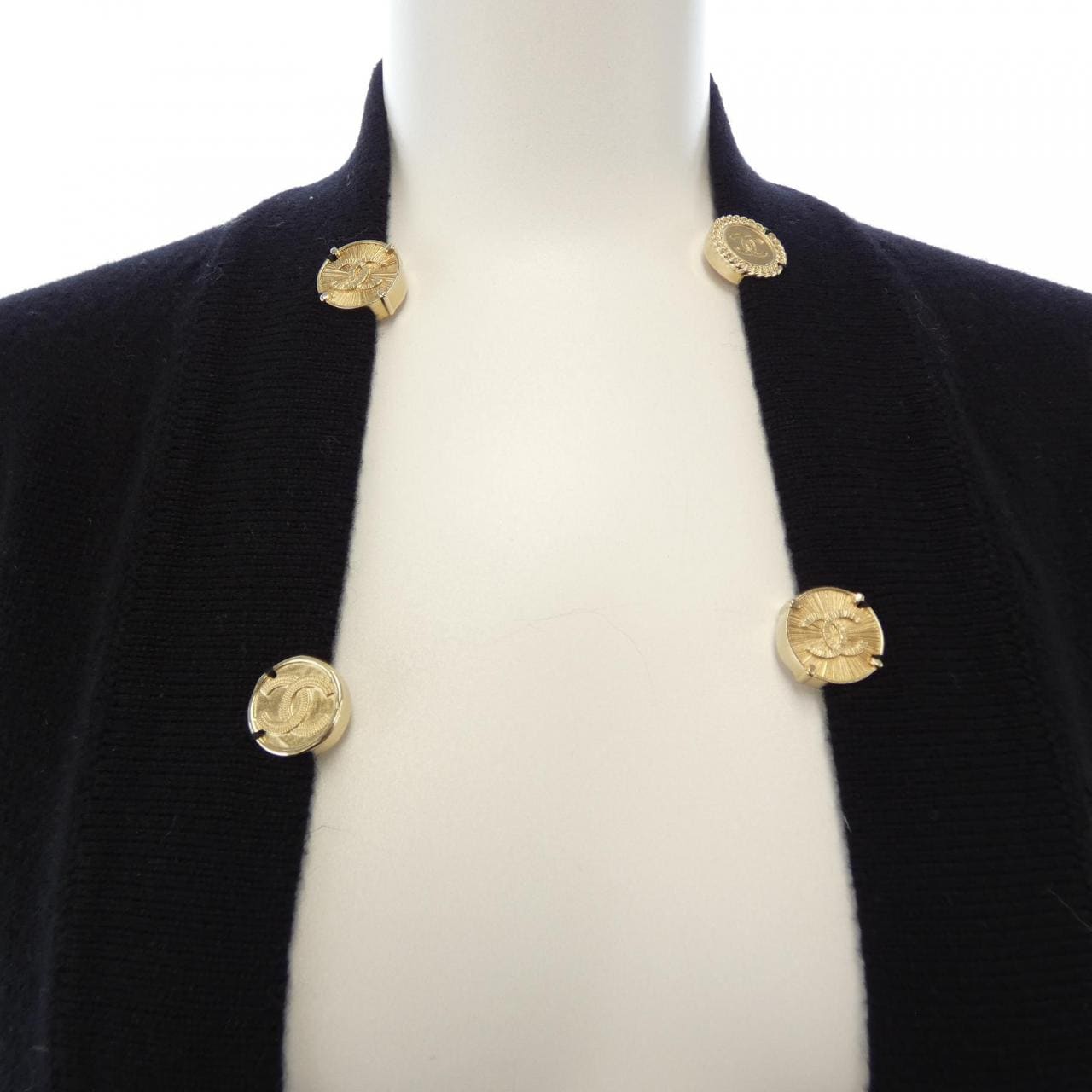 シャネル CHANEL P72463K10397 22P カーディガン