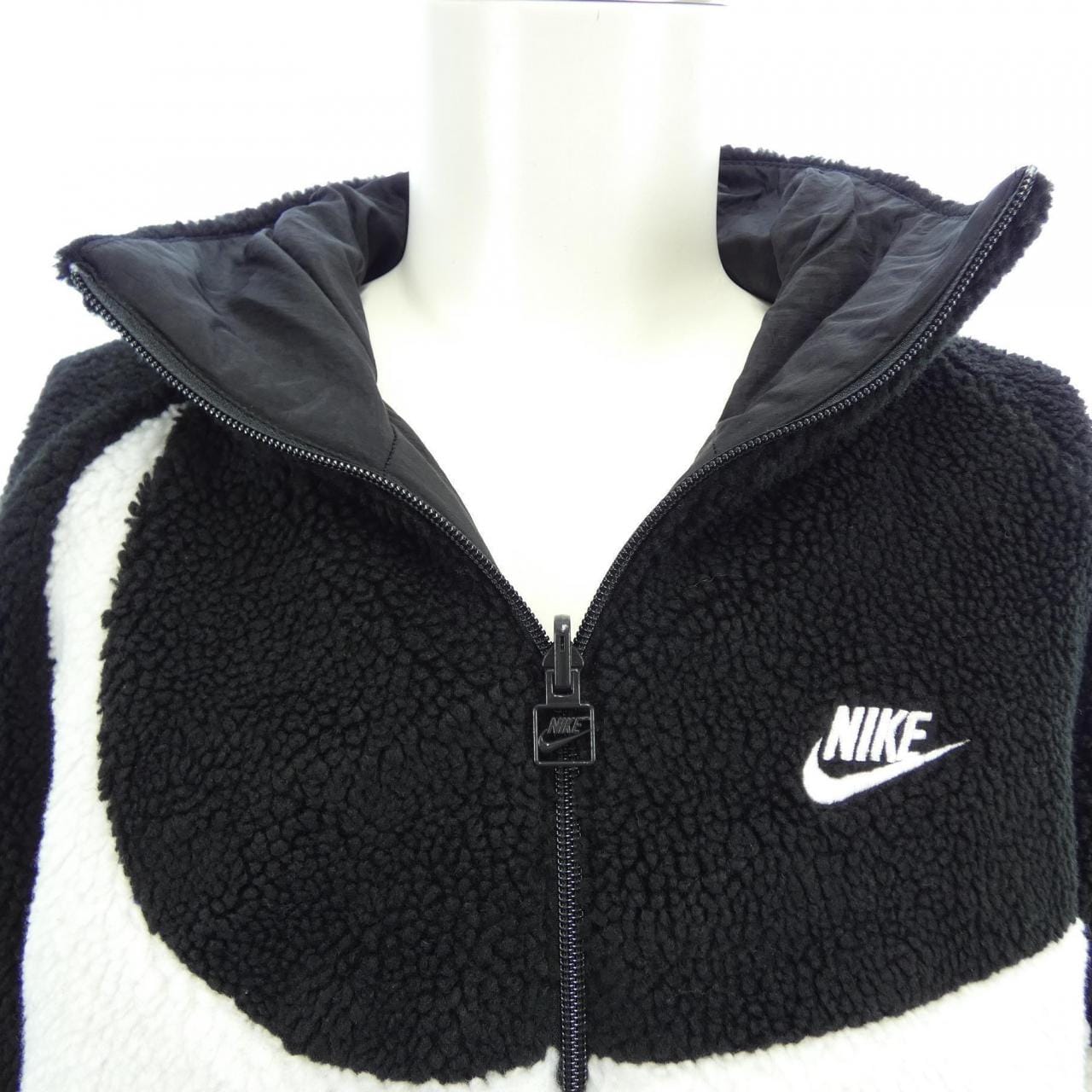 ナイキ NIKE BQ6546-011 ジャケット