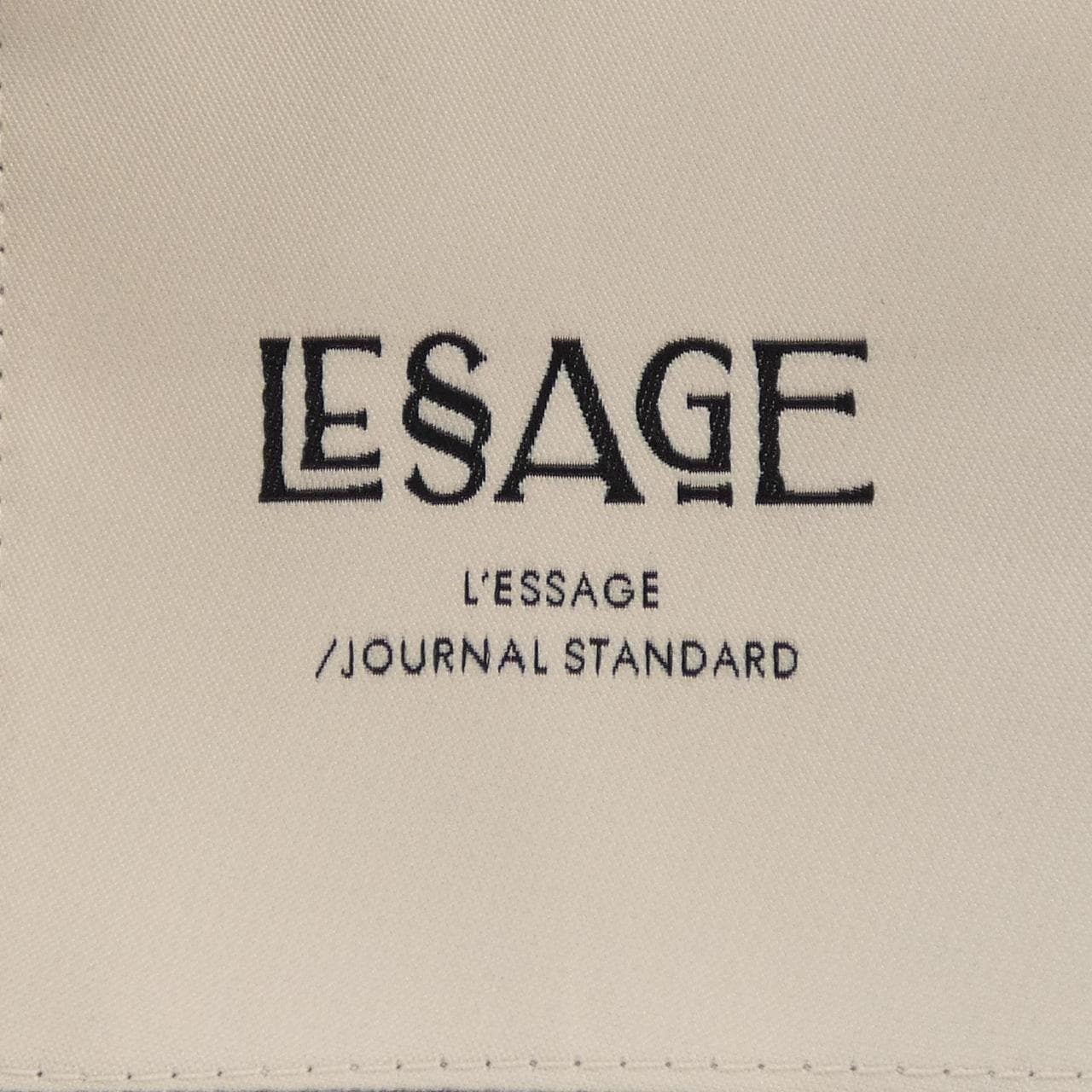 レサージュ L'ESSAGE ジャケット