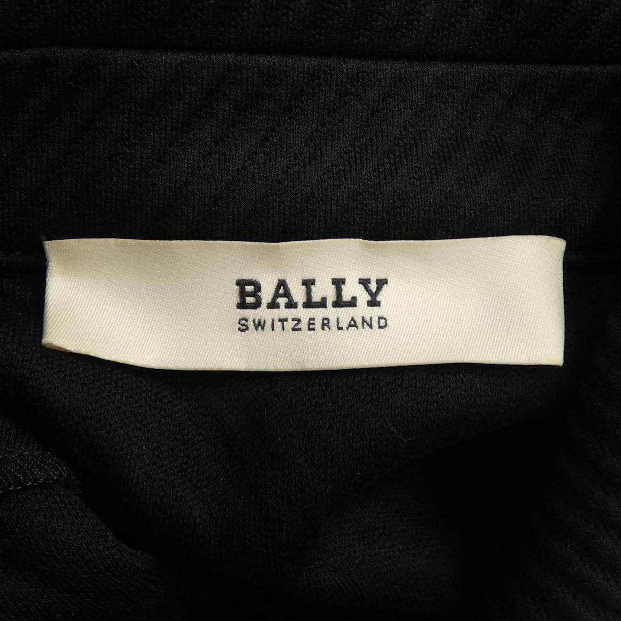 バリー BALLY ワンピース