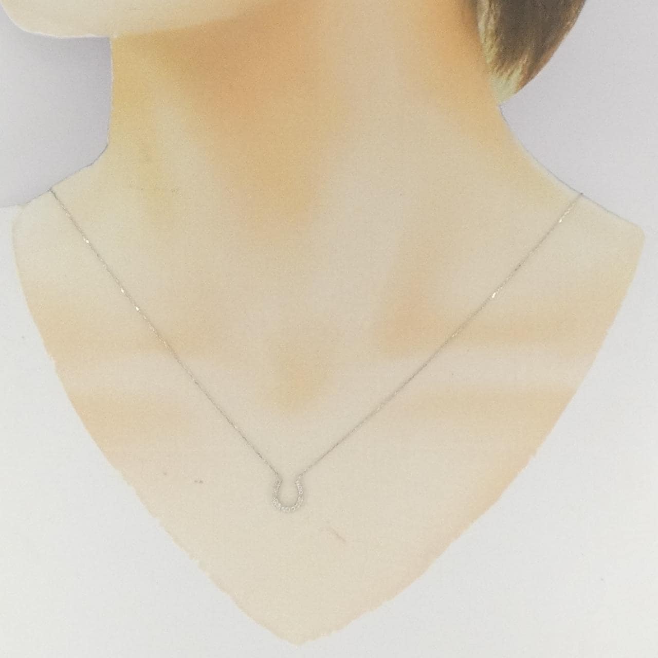 PT900/PT850 ホースシュー ダイヤモンド ネックレス 0.09CT