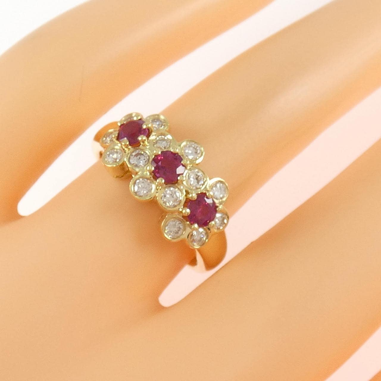 K18YG フラワー ルビー リング 0.67CT