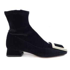 ロジェヴィヴィエ ROGER VIVIER ブーツ