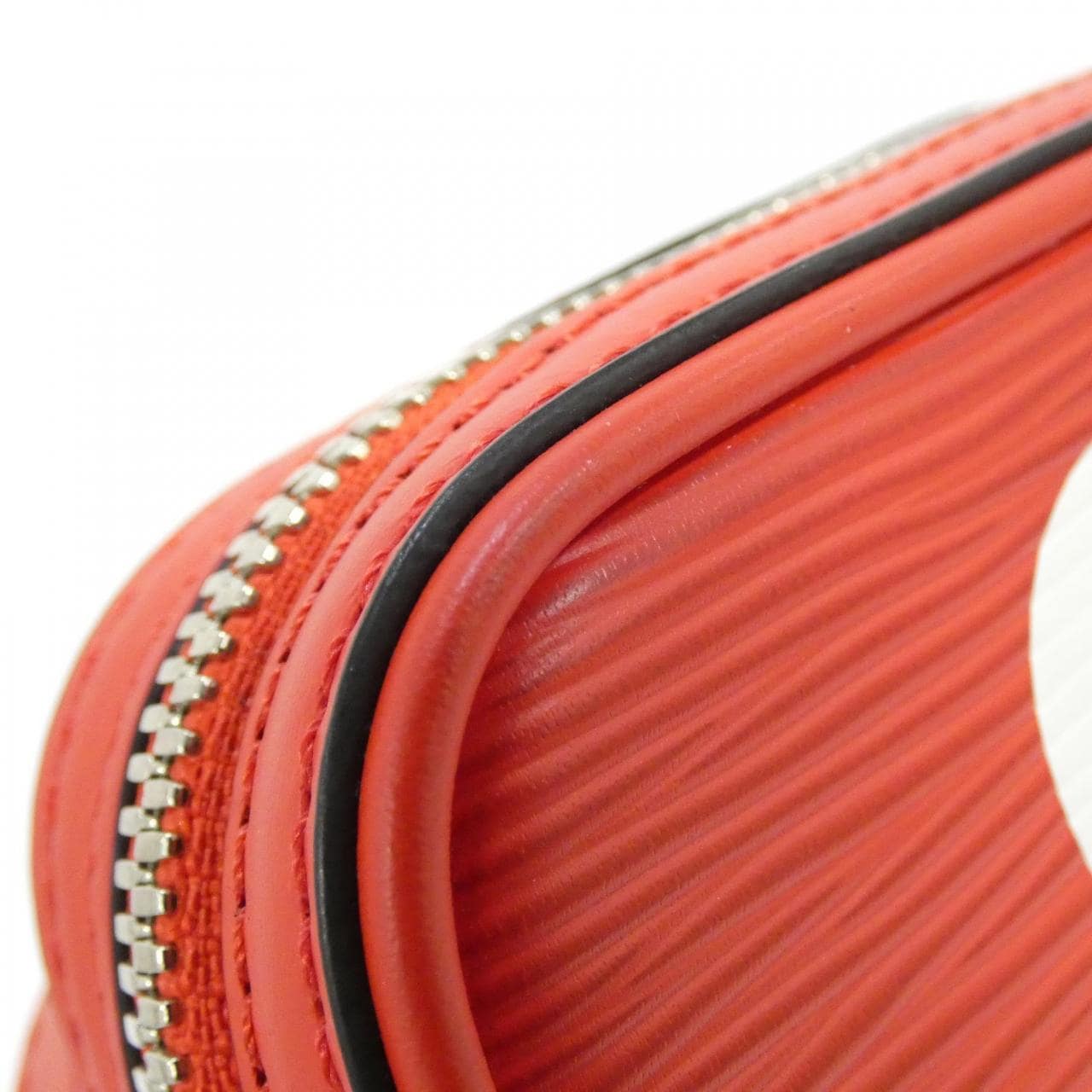 ルイヴィトン エピ(SUPREME) ダヌーブ PPM M53434 ショルダーバッグ