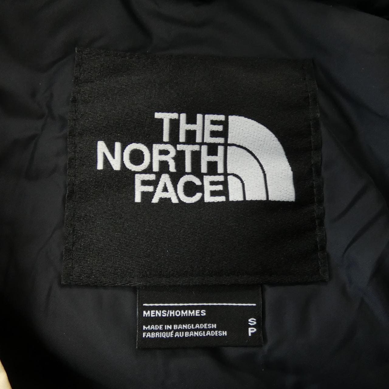 粗面THE NORTH FACE羽绒服