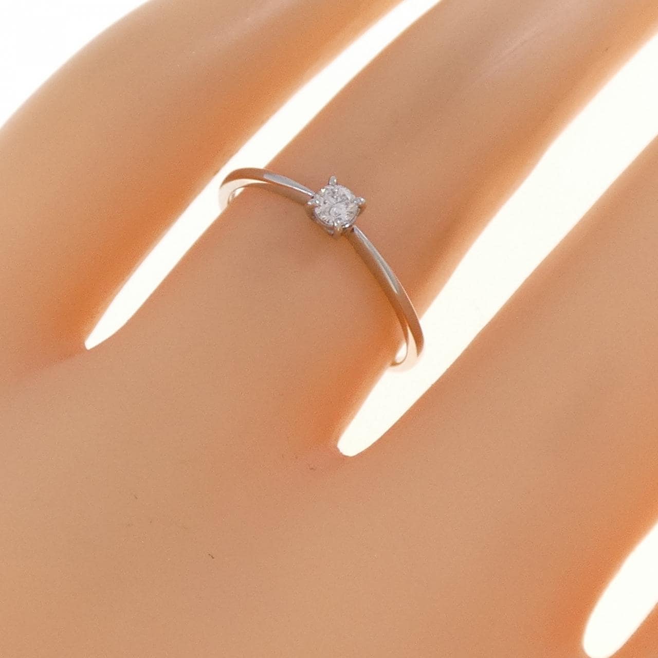 PT900 ソリティア ダイヤモンド リング 0.08CT