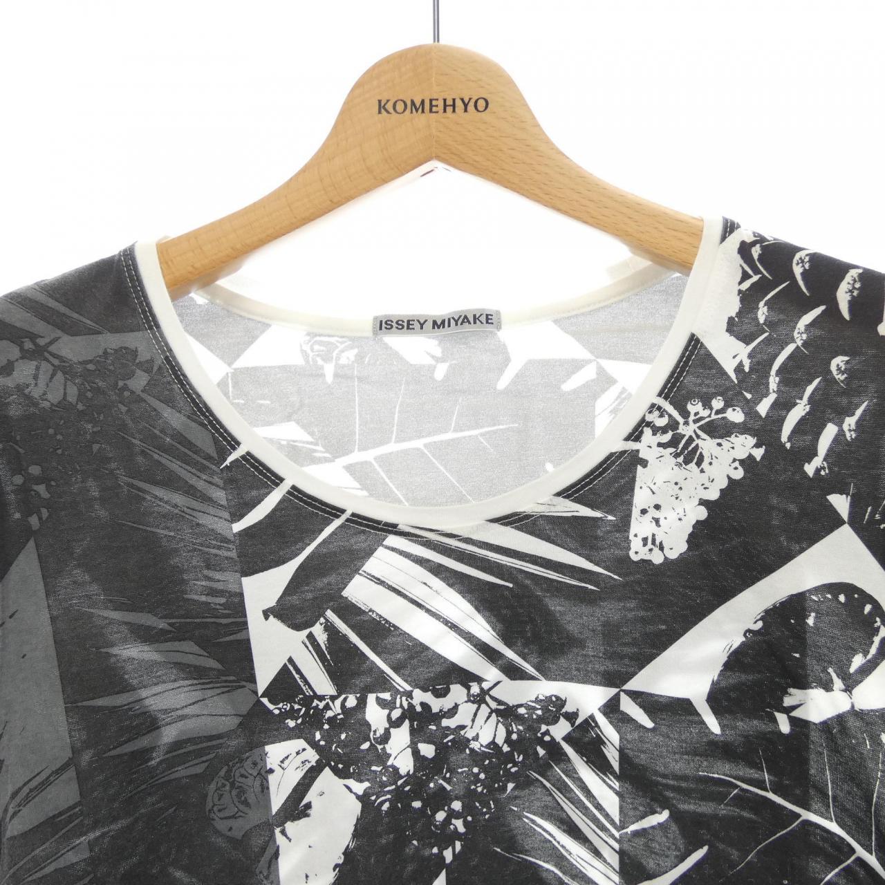 イッセイミヤケ ISSEY MIYAKE IM62JK524 Tシャツ