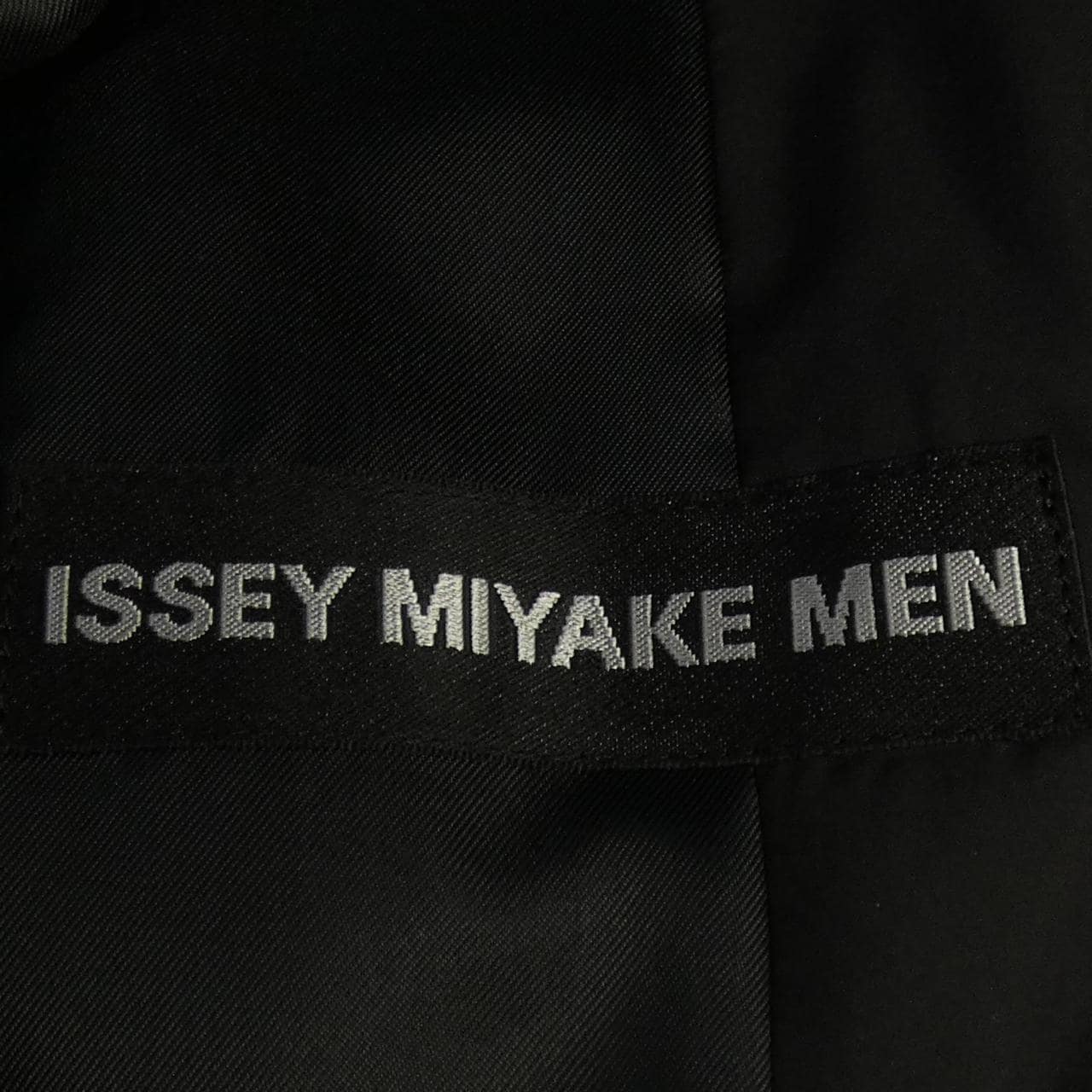 イッセイミヤケメン ISSEY MIYAKE MEN ME93FA193 コート