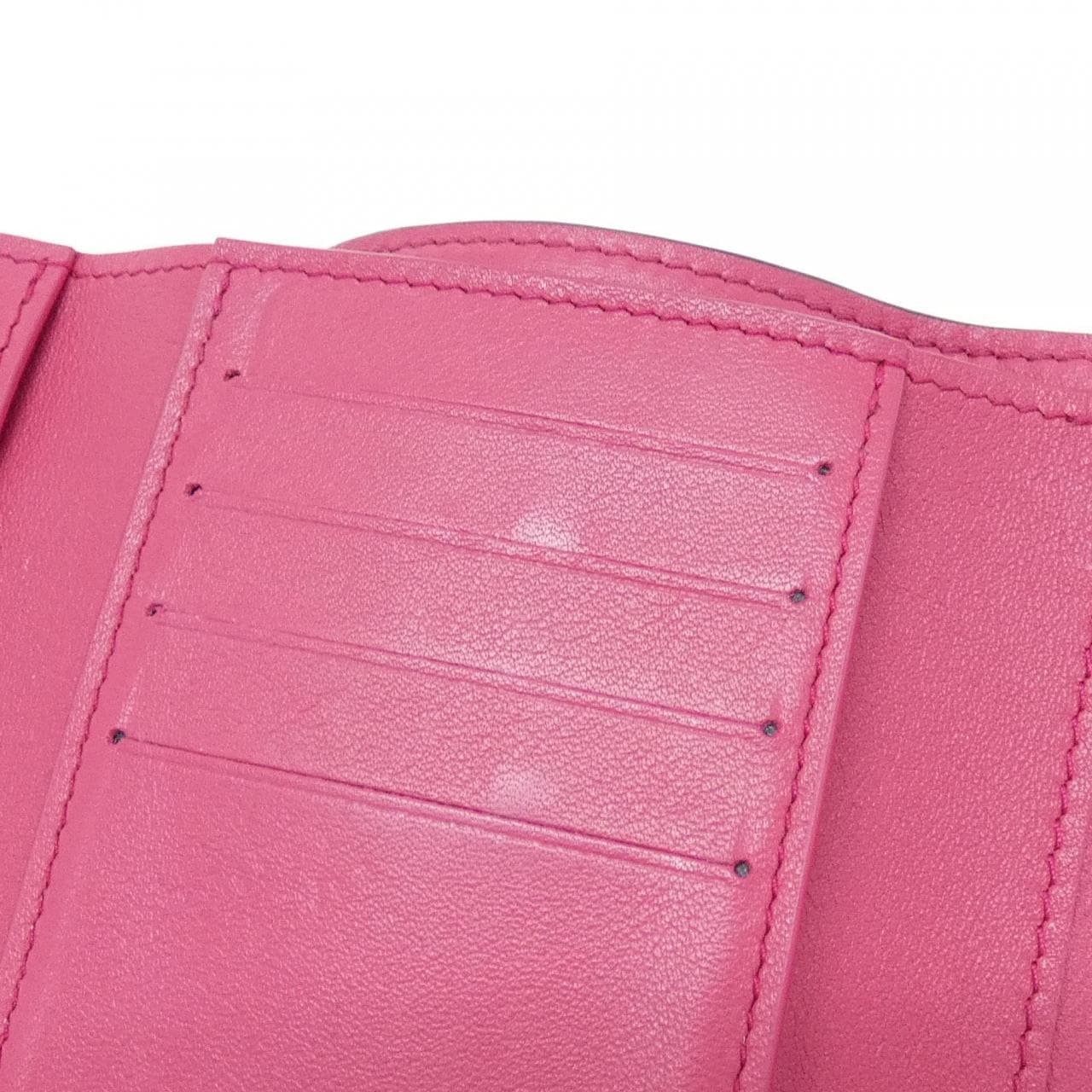 ルイヴィトン ポルトフォイユ カプシーヌ コンパクト M62157 財布