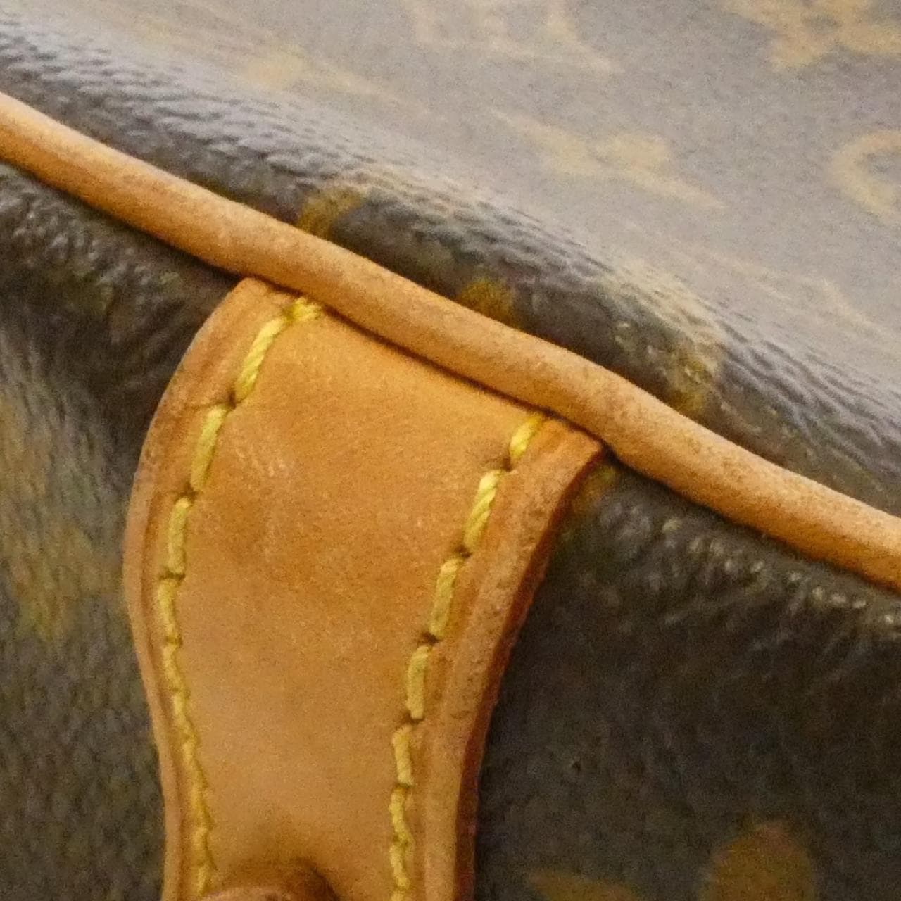 ルイヴィトン モノグラム タンブラン M51179 ショルダーバッグ