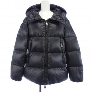 モンクレール MONCLER ダウンジャケット