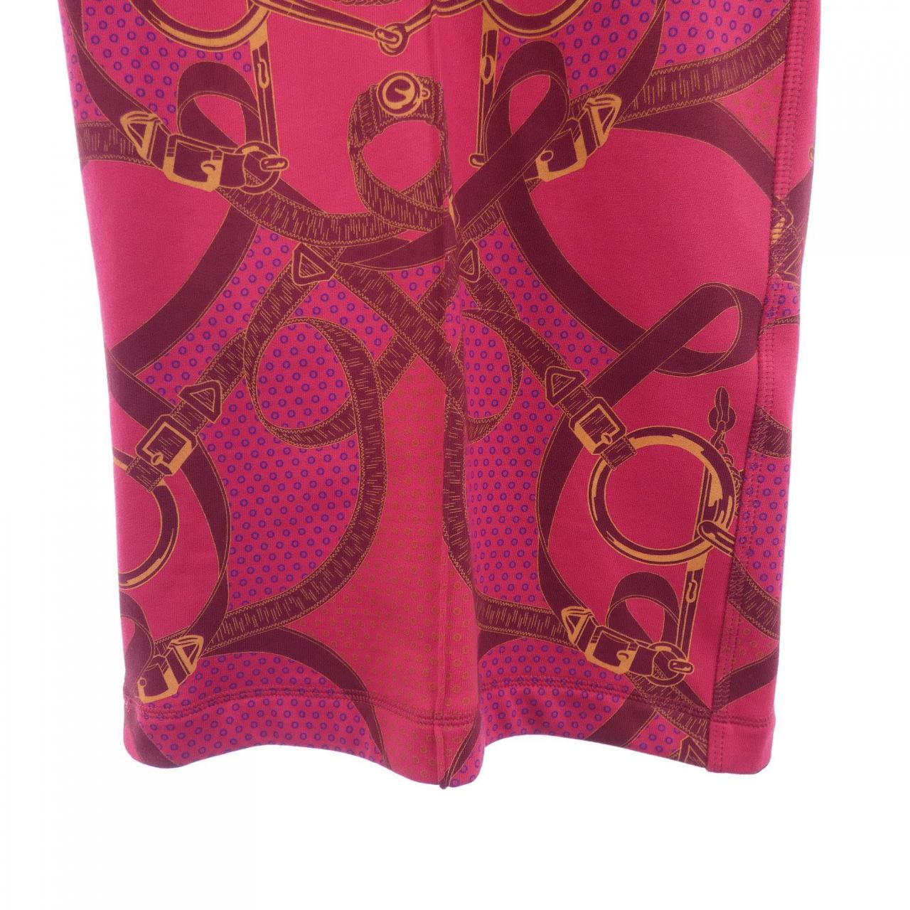 エルメス HERMES EPERON D'OR BANDANA 4H4420DC ショートパンツ