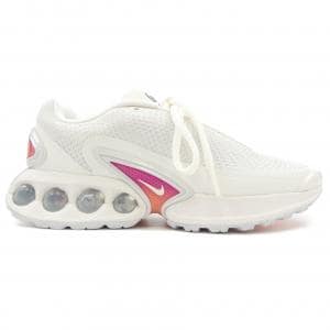 ナイキ NIKE スニーカー