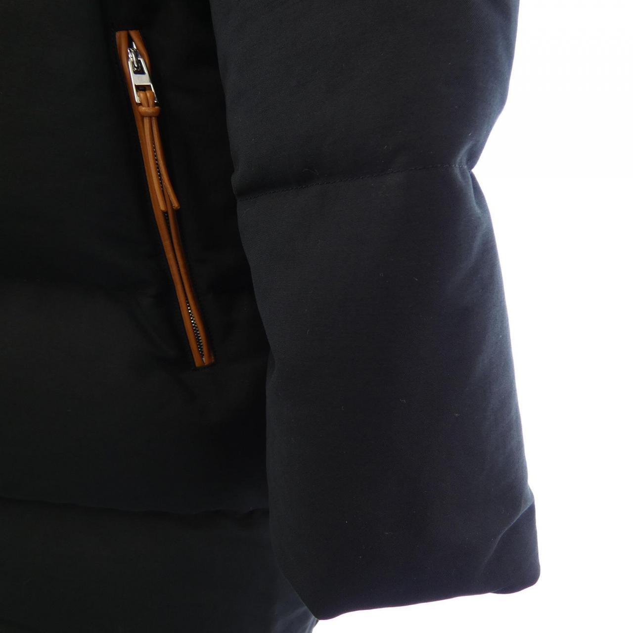 ロエベ LOEWE S359Y02X42 ダウンコート