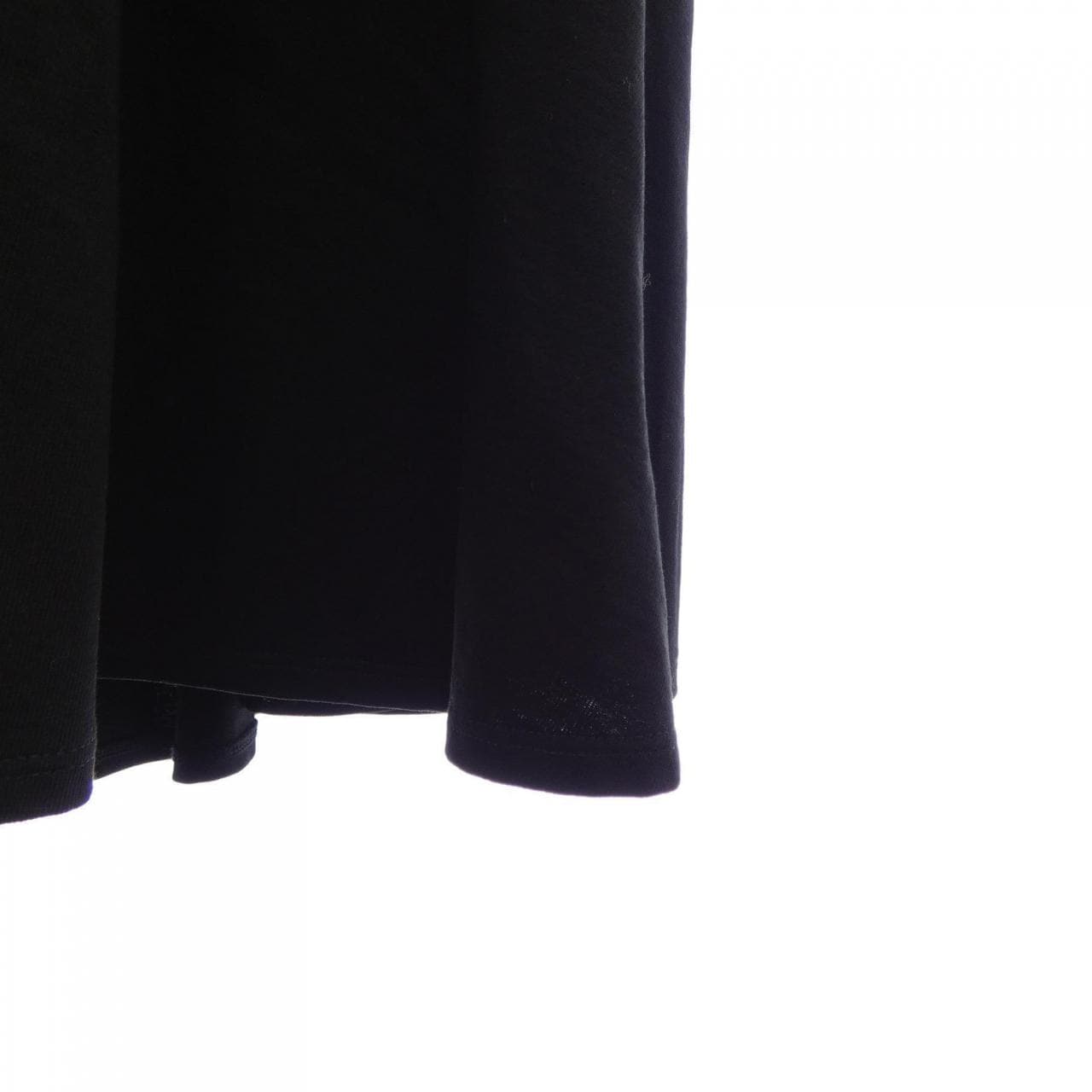 エイトン ATON スカート