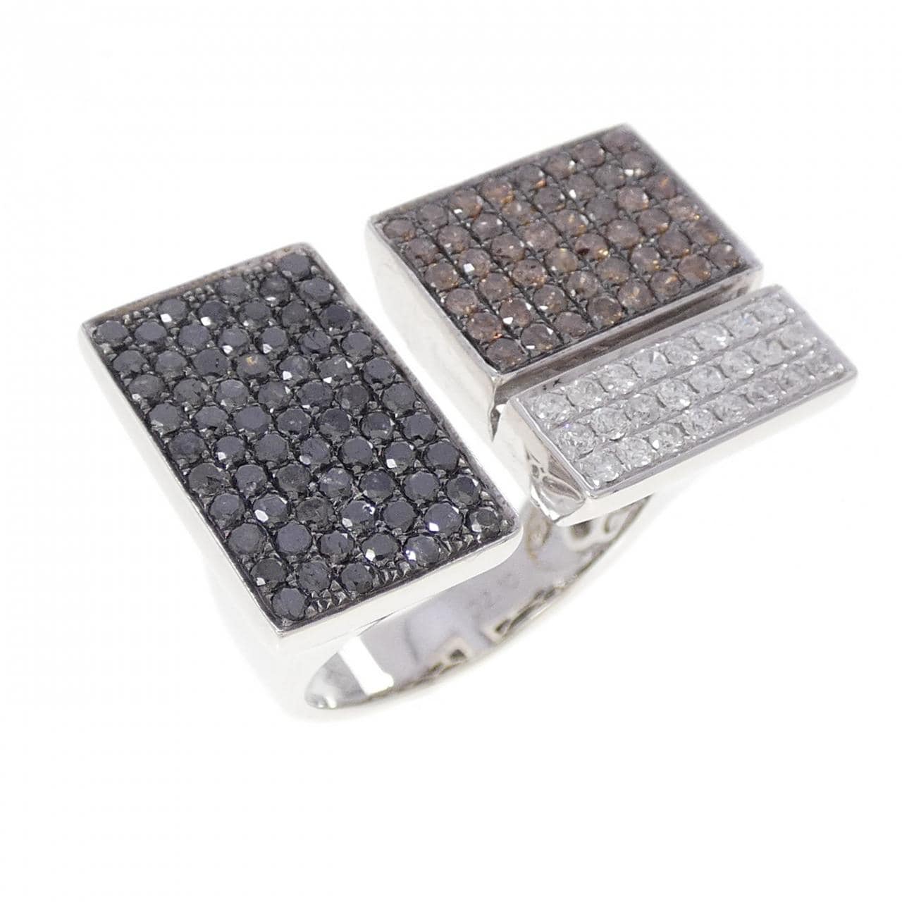 K18WG/K18BG ダイヤモンド リング 2.10CT
