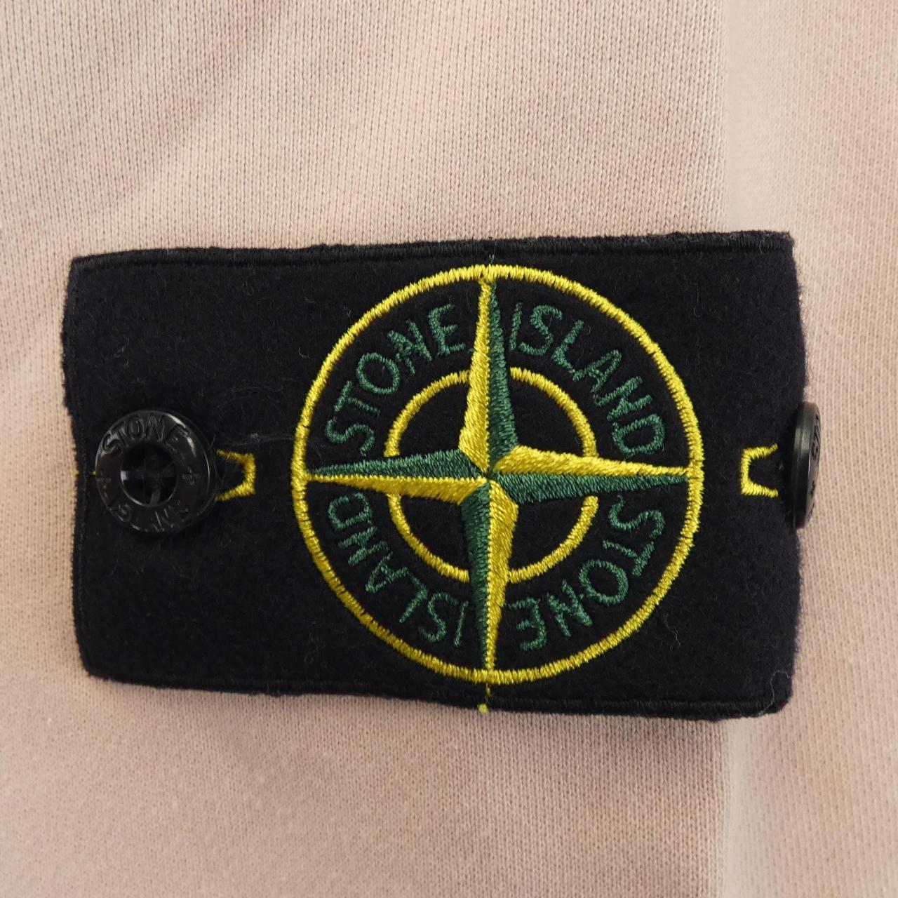 ストーンアイランド STONE ISLAND パーカー