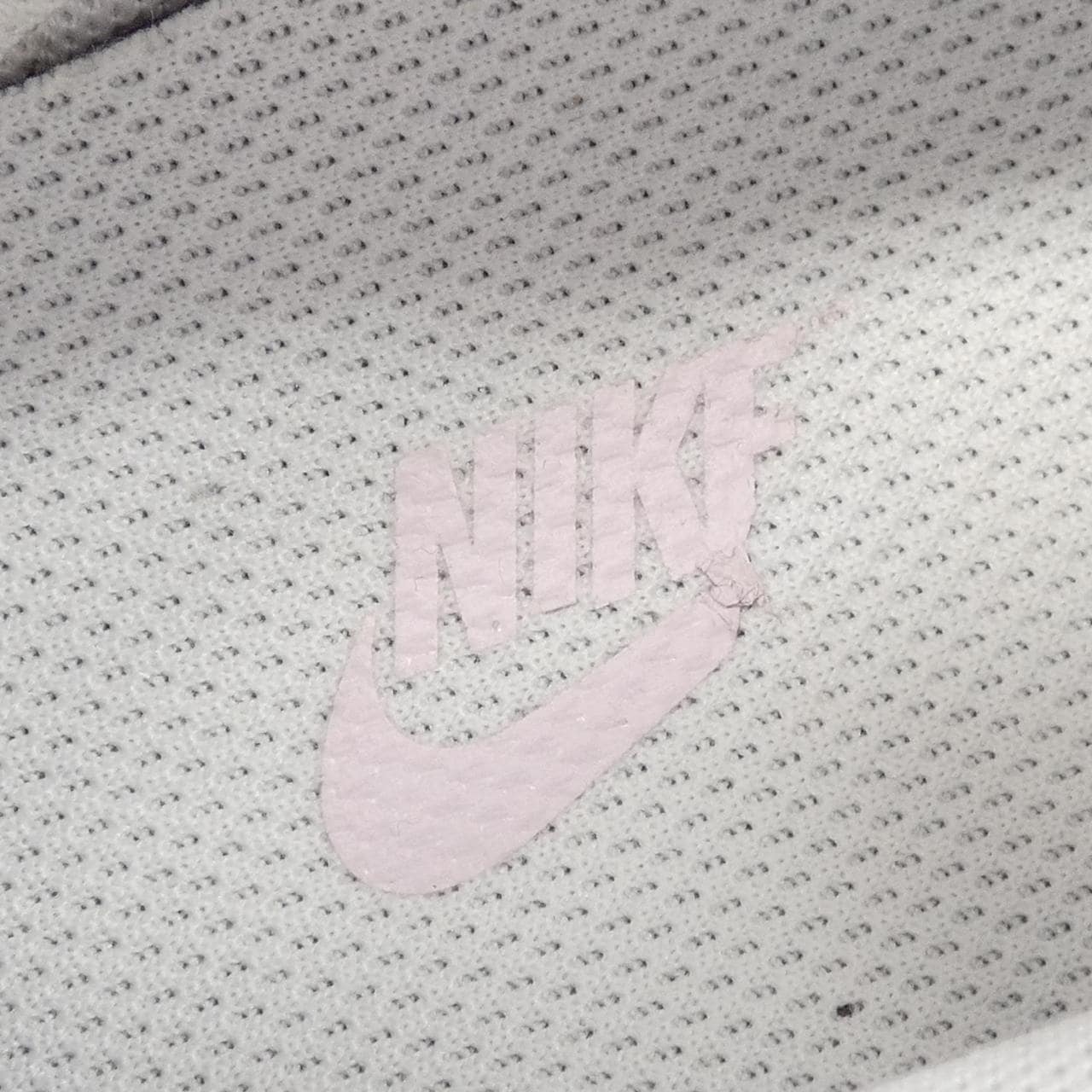 ナイキ NIKE HQ4046-001 スニーカー