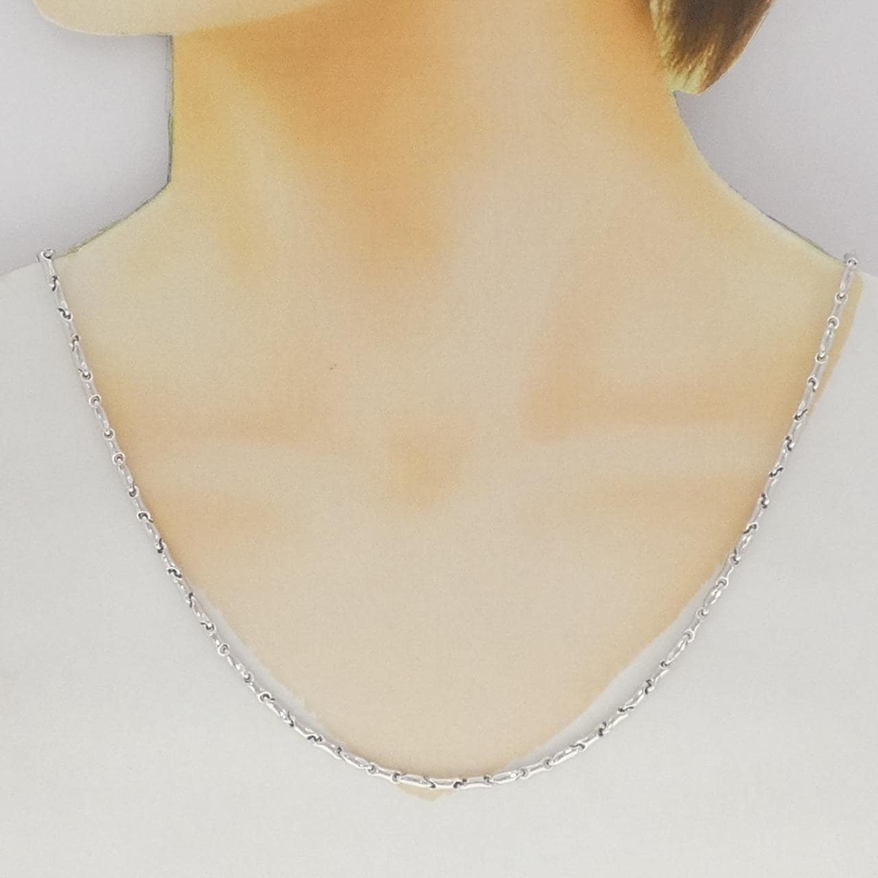 キメント 750WG ネックレス