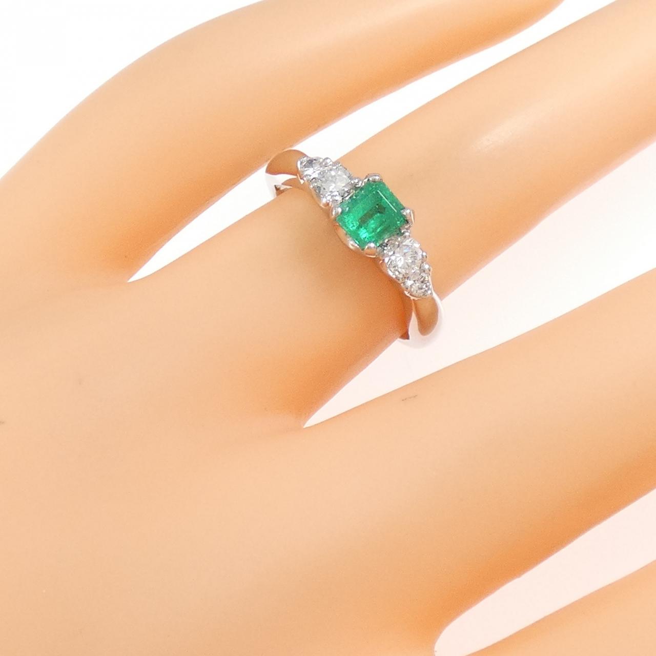 PT900 エメラルド リング 0.47CT