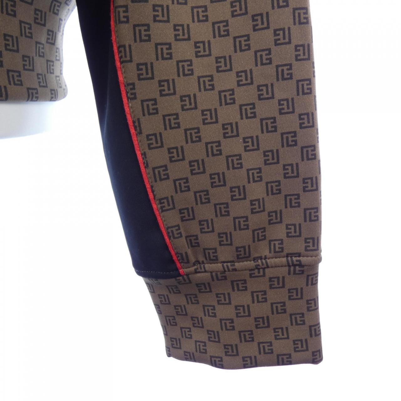 バルマン BALMAIN パーカー