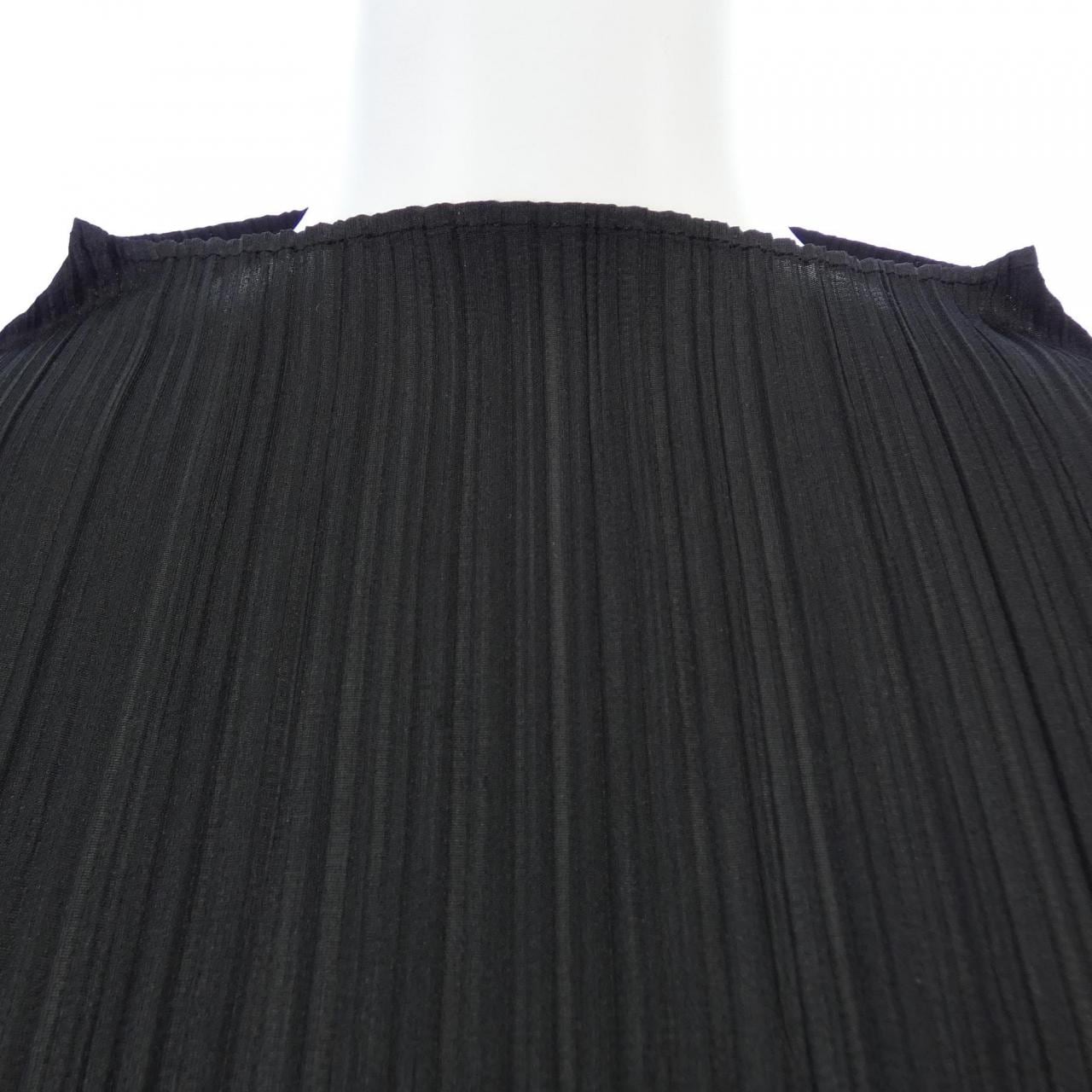 プリーツプリーズ PLEATS PLEASE PP43JK141 トップス