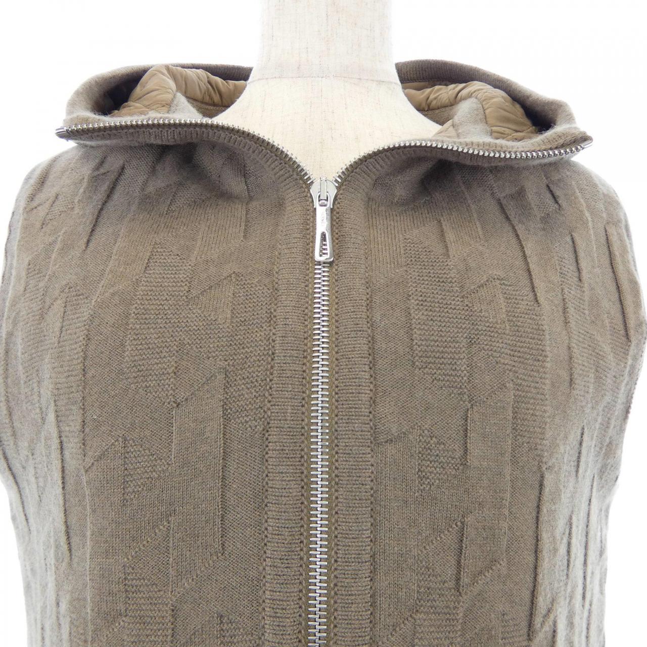 エルメス HERMES Hモチーフ キルティング ジレ 5E2222D3 ベスト